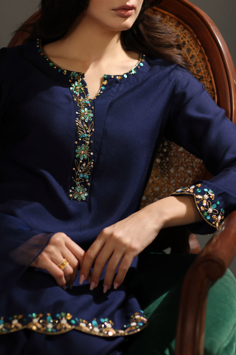 UZMA AFSHEEN - Sera