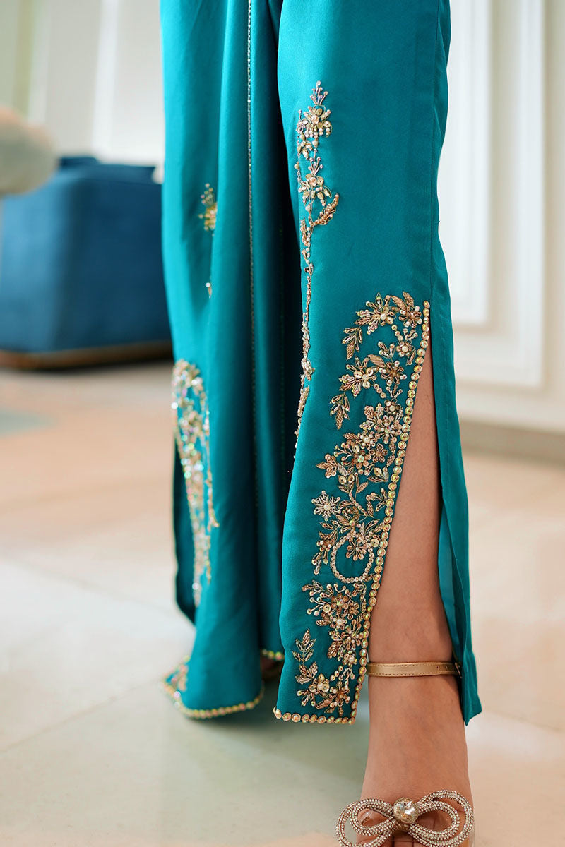 UZMA AND AFSHEEN- Miraat