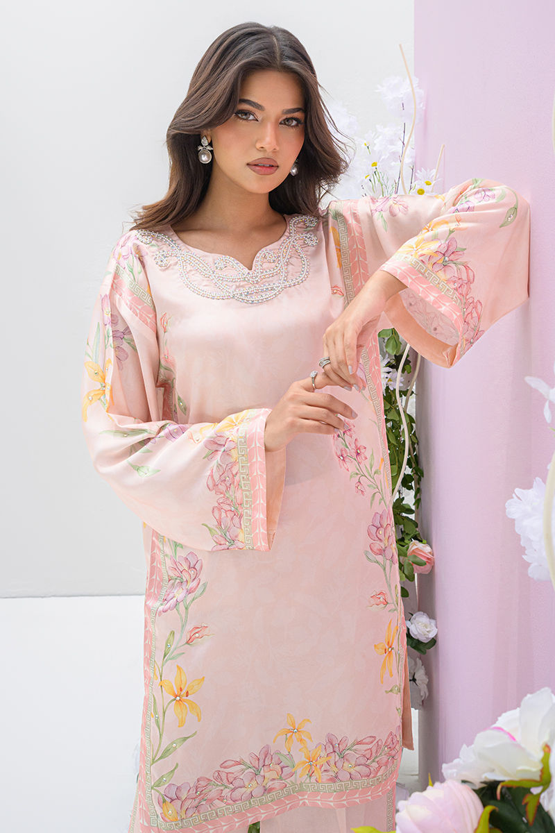 FATIMA KHAN - Peach Blossoms
