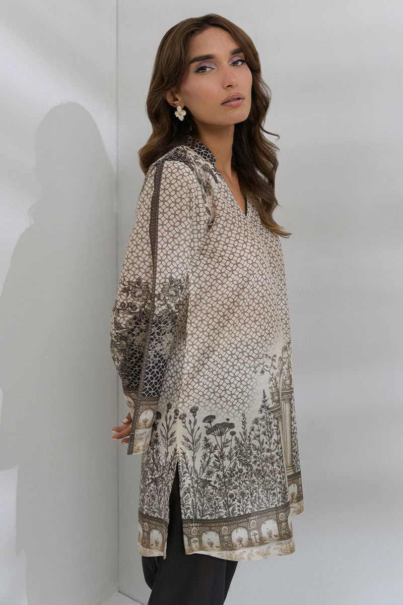 FATIMA KHAN - Roman Ties