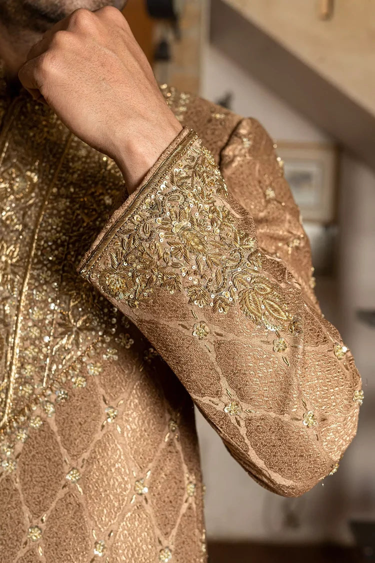 KUNZUL CHANNAR MENSWEAR-Golden hand work sherwani