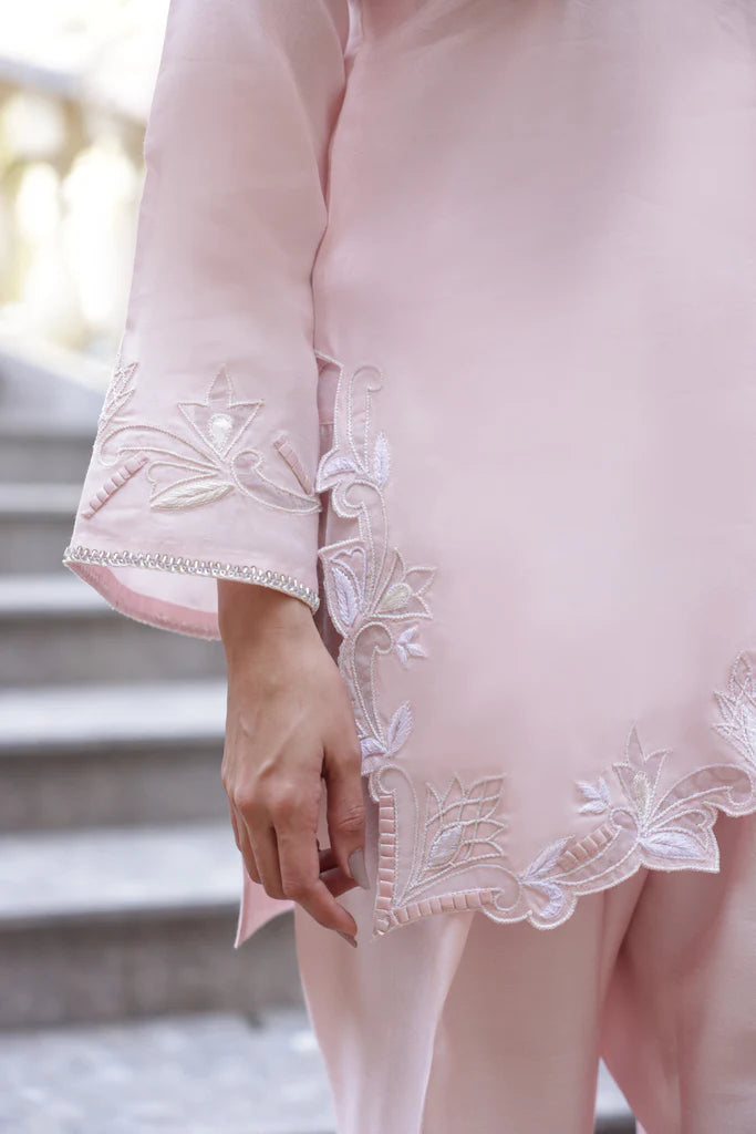 HUMAYUN ALAMGIR ( WOMENWEAR) - Baby Pink