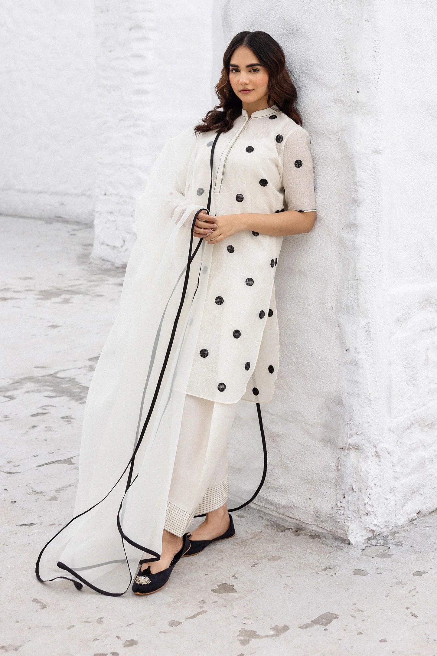 ERUM KHAN - Elara in Full Sleeves