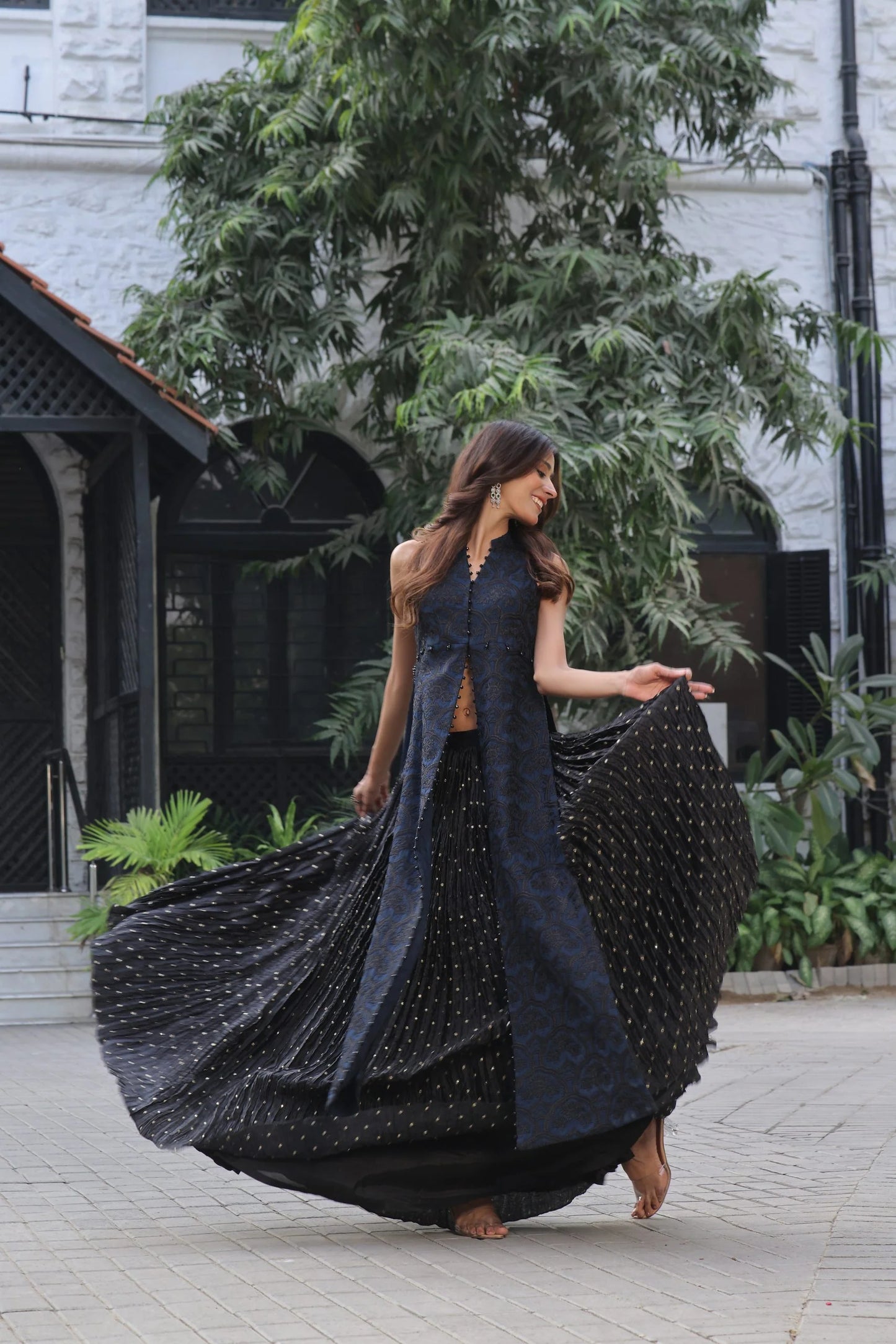 ERAM SHEIKH - Crush lehenga and skirt