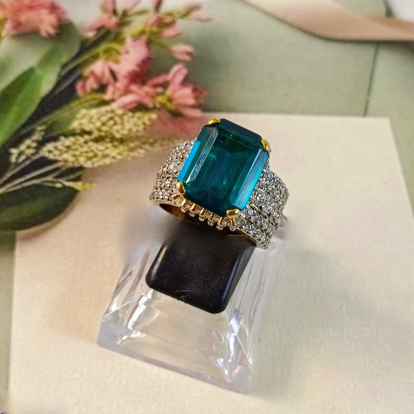 ZAHEEN KAMRAN - Emerald Silver Ring