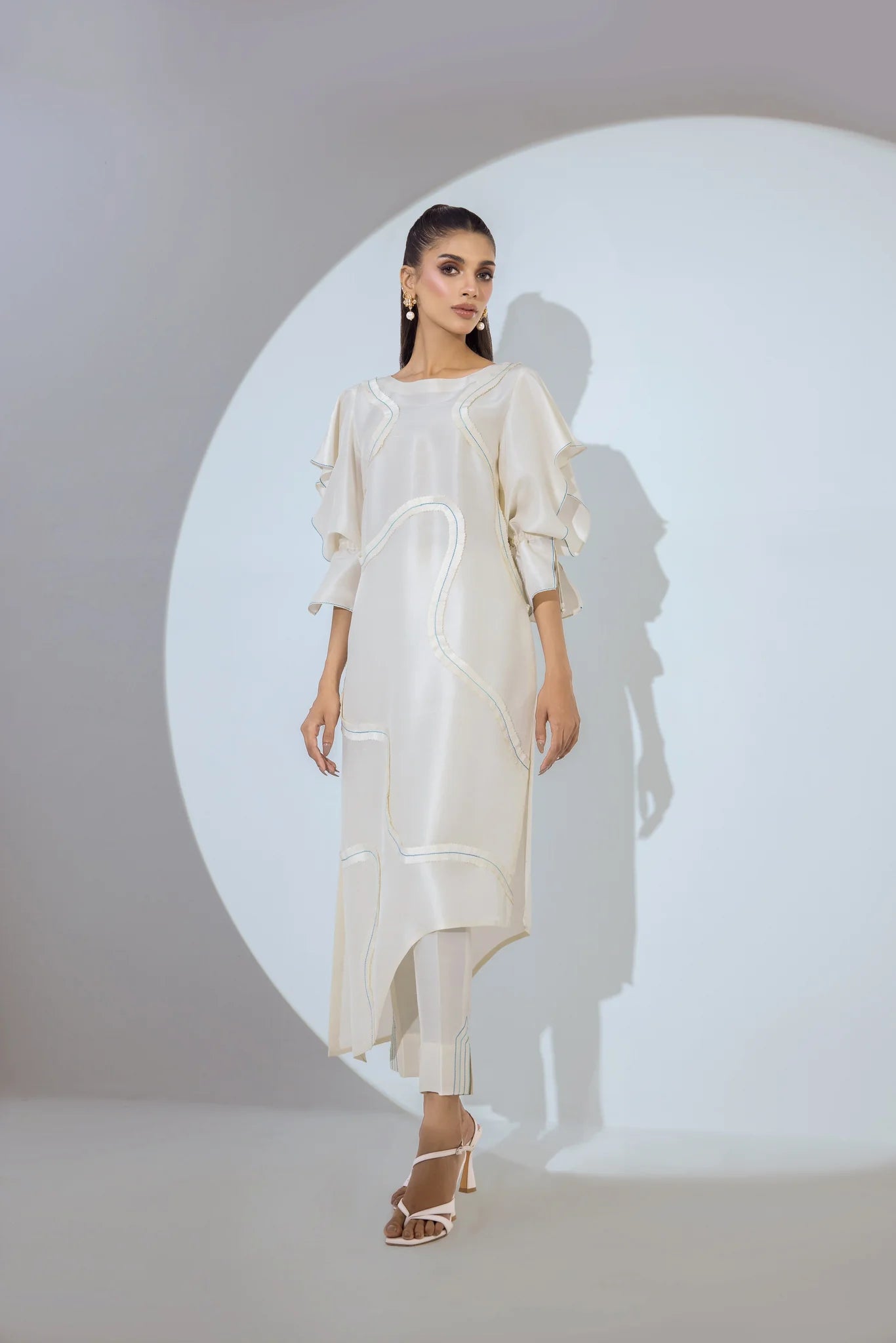 ANAM AHKLAQ - Ivory White Raw Silk