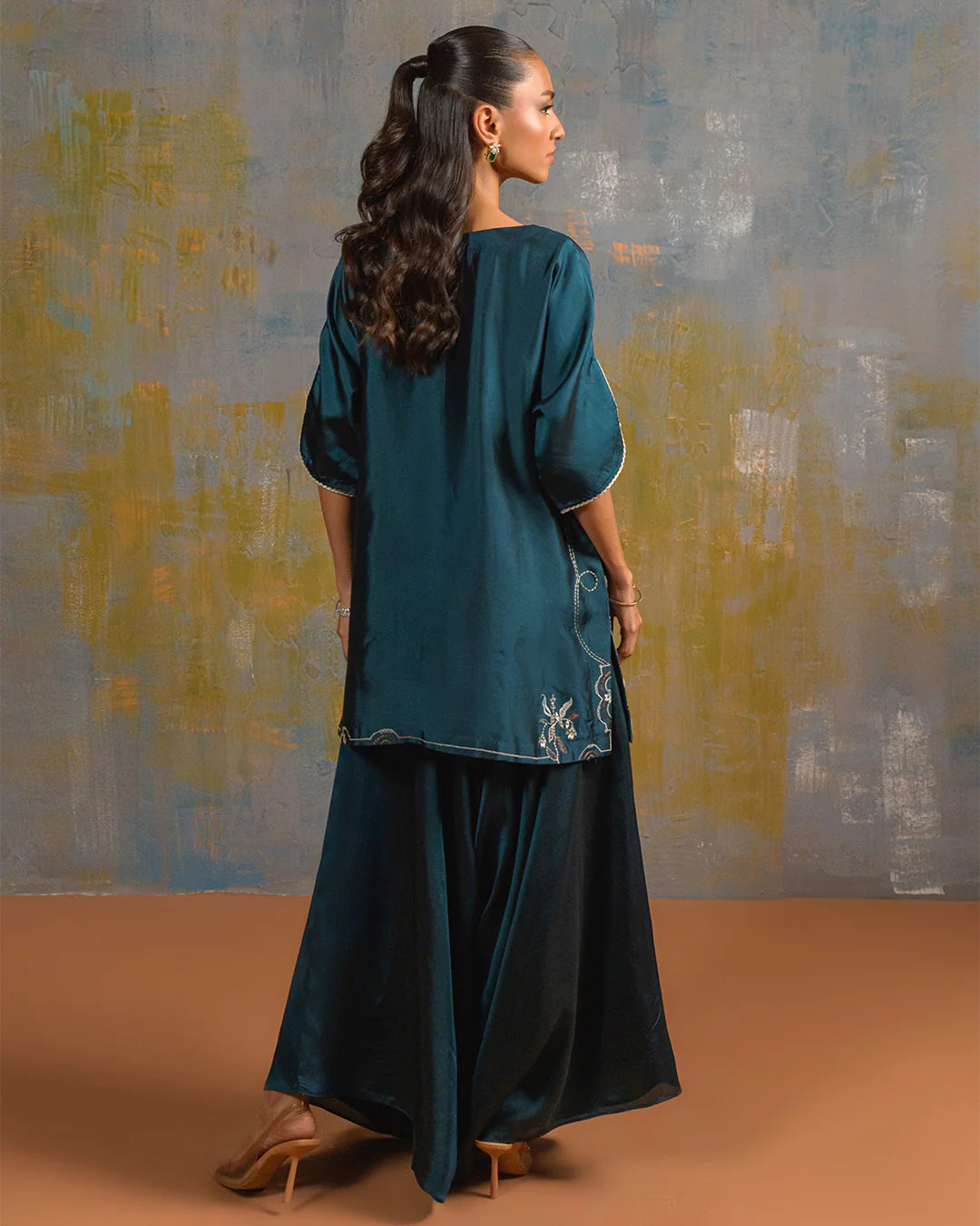 ZABRIC BY ZULEKHA AND SANA - Eluna
