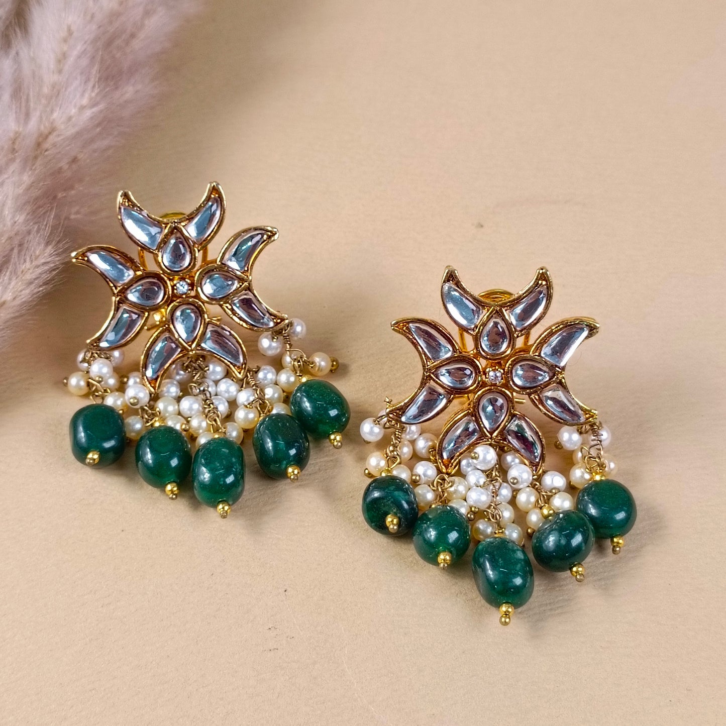 ZAHEEN KAMRAN - Emerald Earrings