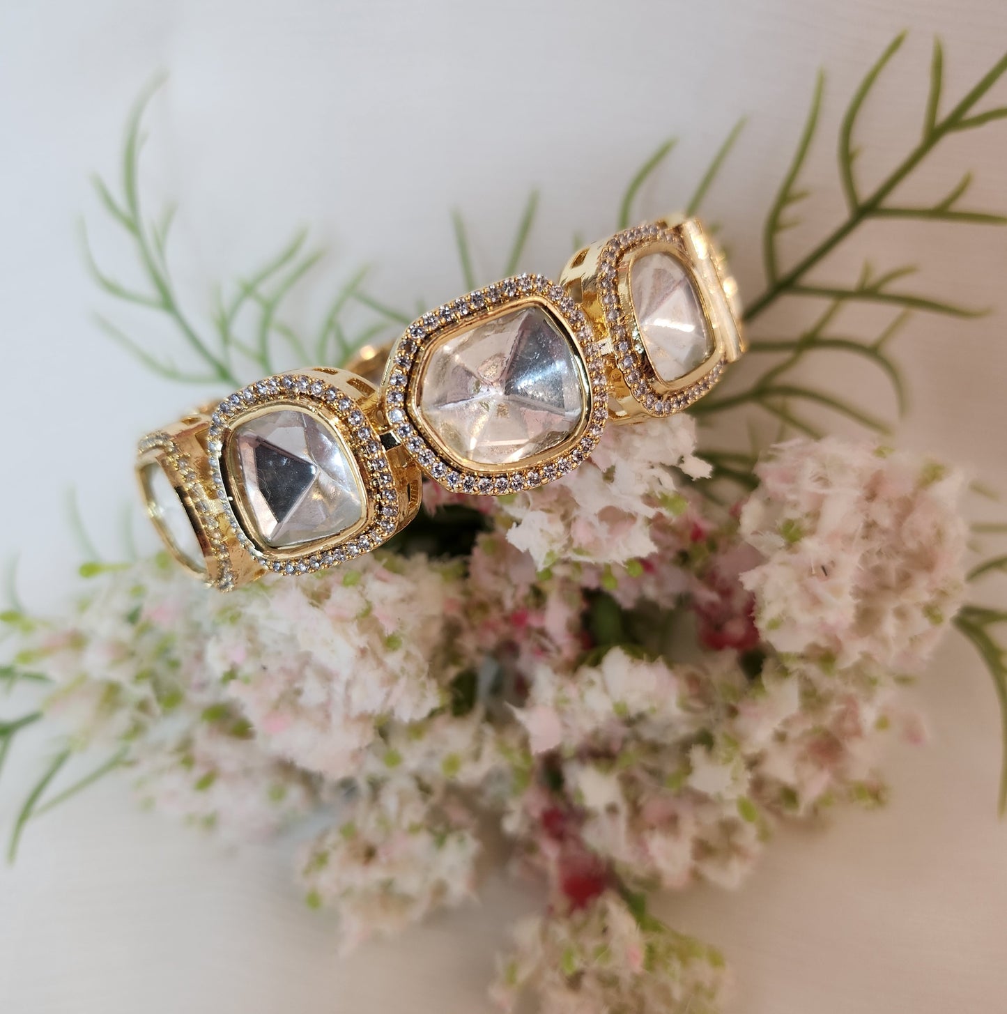 VIVINIA JEWELRY - Kundan Bangles