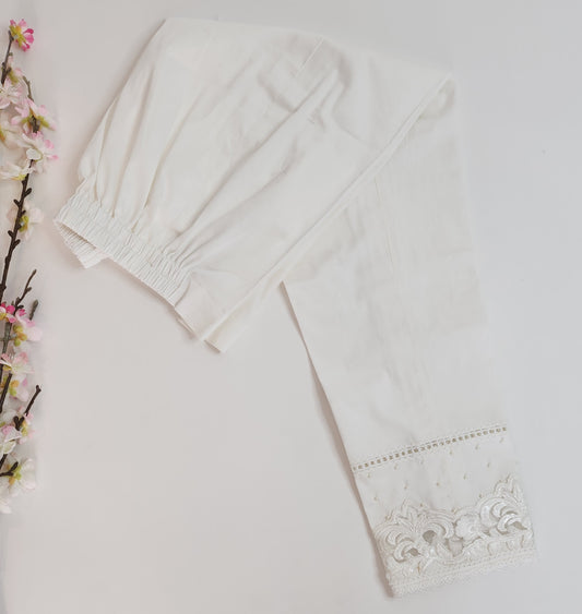 ANAM AHKLAQ - White lace straight cotton with pearl pants