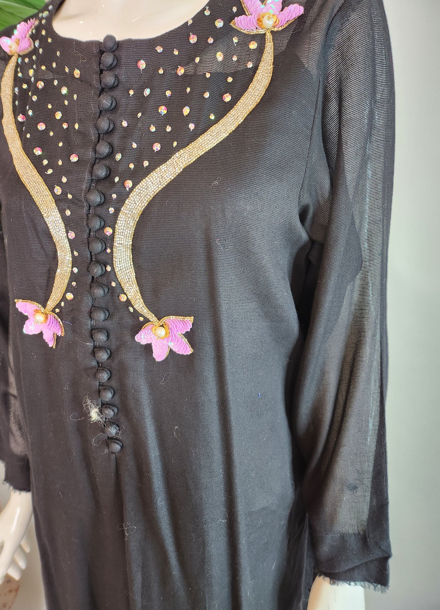 SAMMY K - Black with hand embellishment