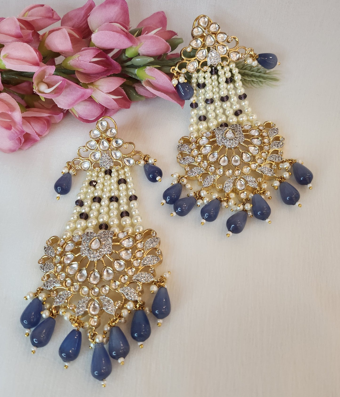 THE BUTTERFLY EFFECT - Chandelier Purple earrings