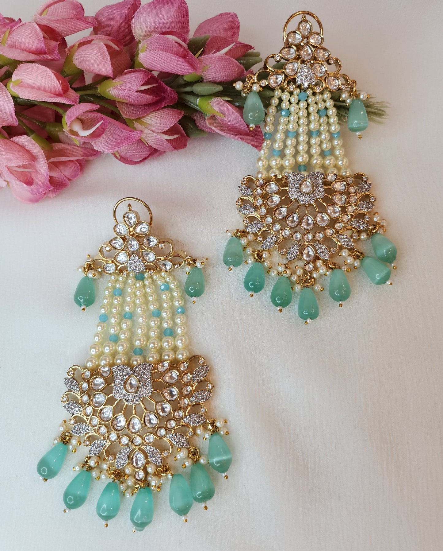 THE BUTTERFLY EFFECT - Chandelier turquoise earrings