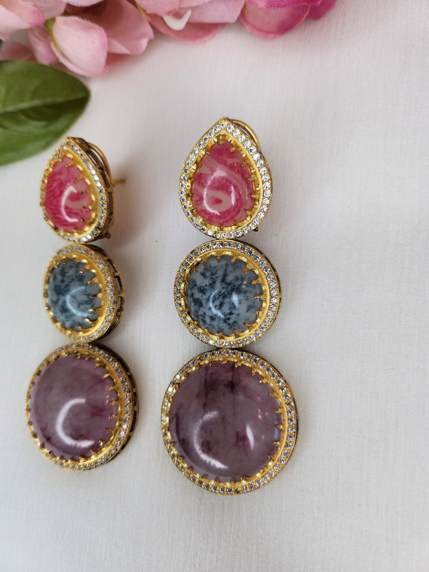 THE BUTTERFLY EFFECT - Tri-color Layer earrings