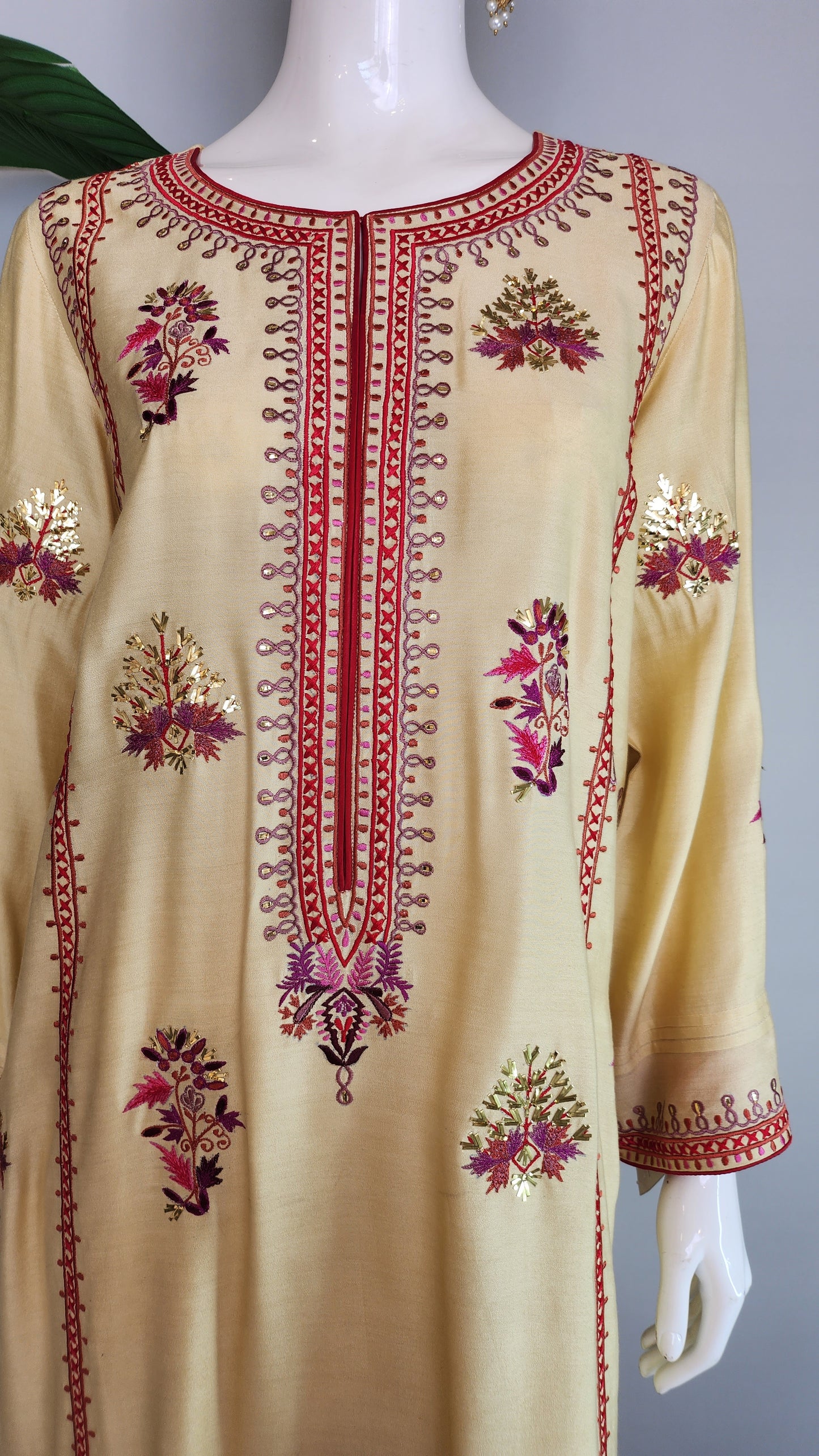 SEEMA IFTIKHAR - Lime Color Yellow Kurta
