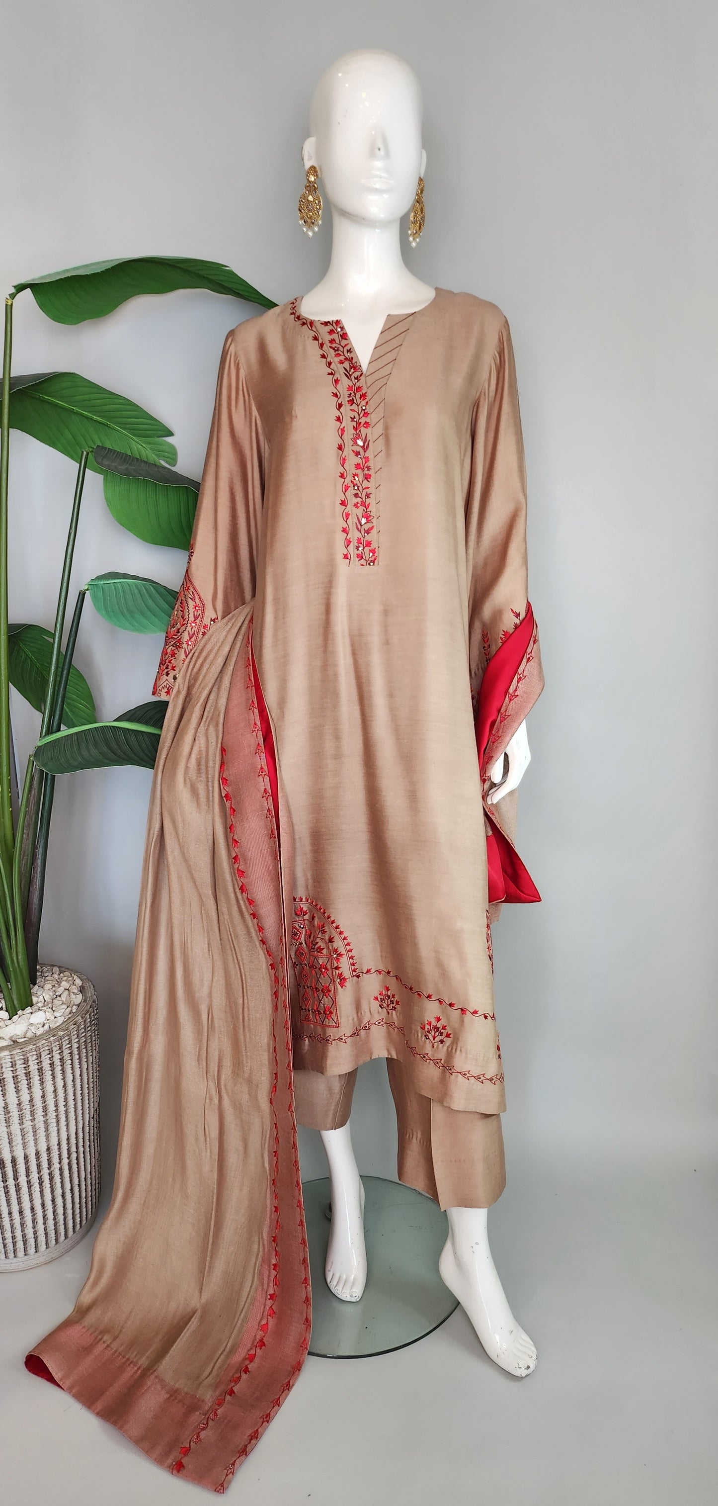 SEEMA IFTIKHAR - Beige with red machine embroidery