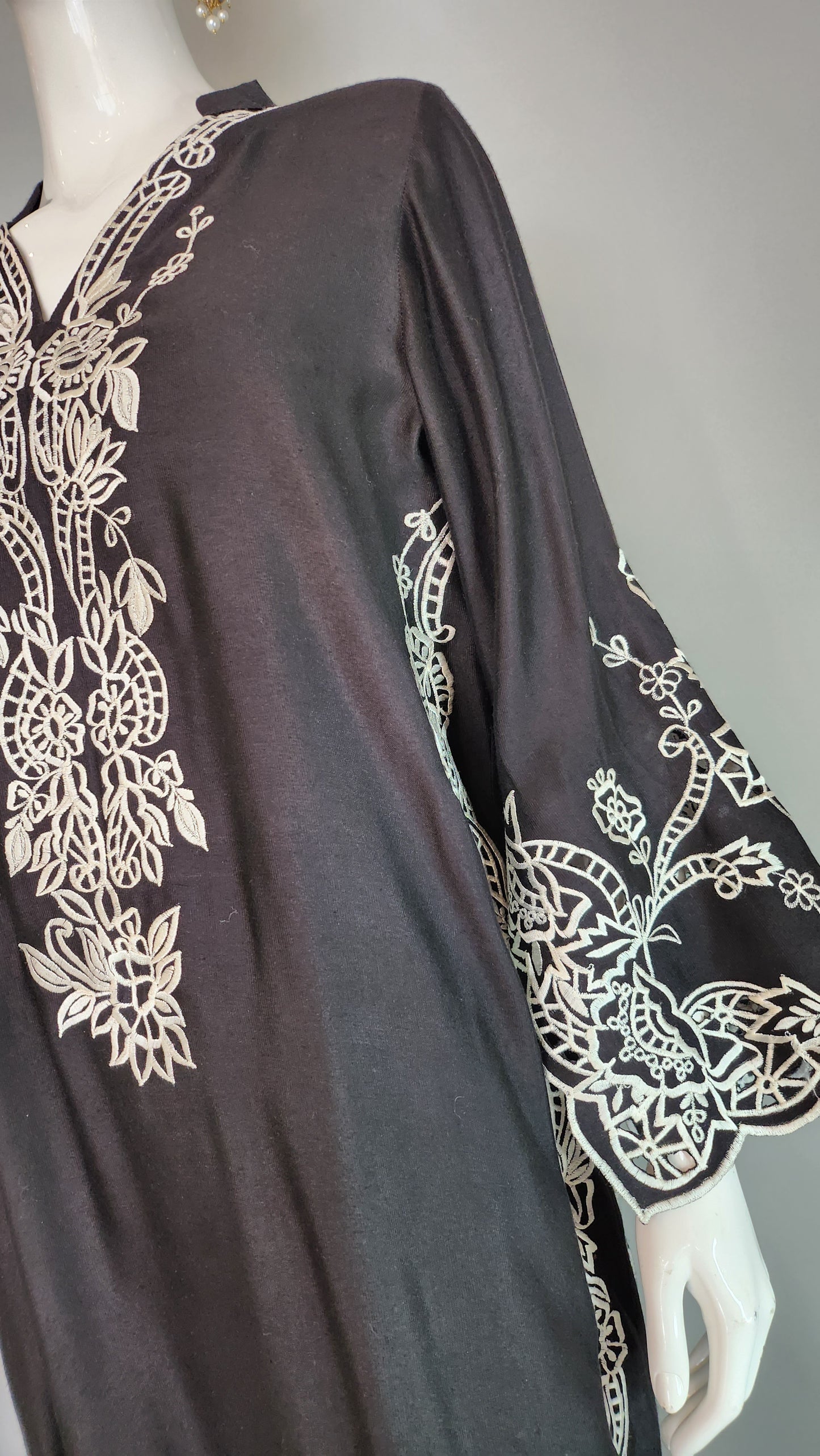 SEEMA IFTIKHAR - Black with white emboidery work