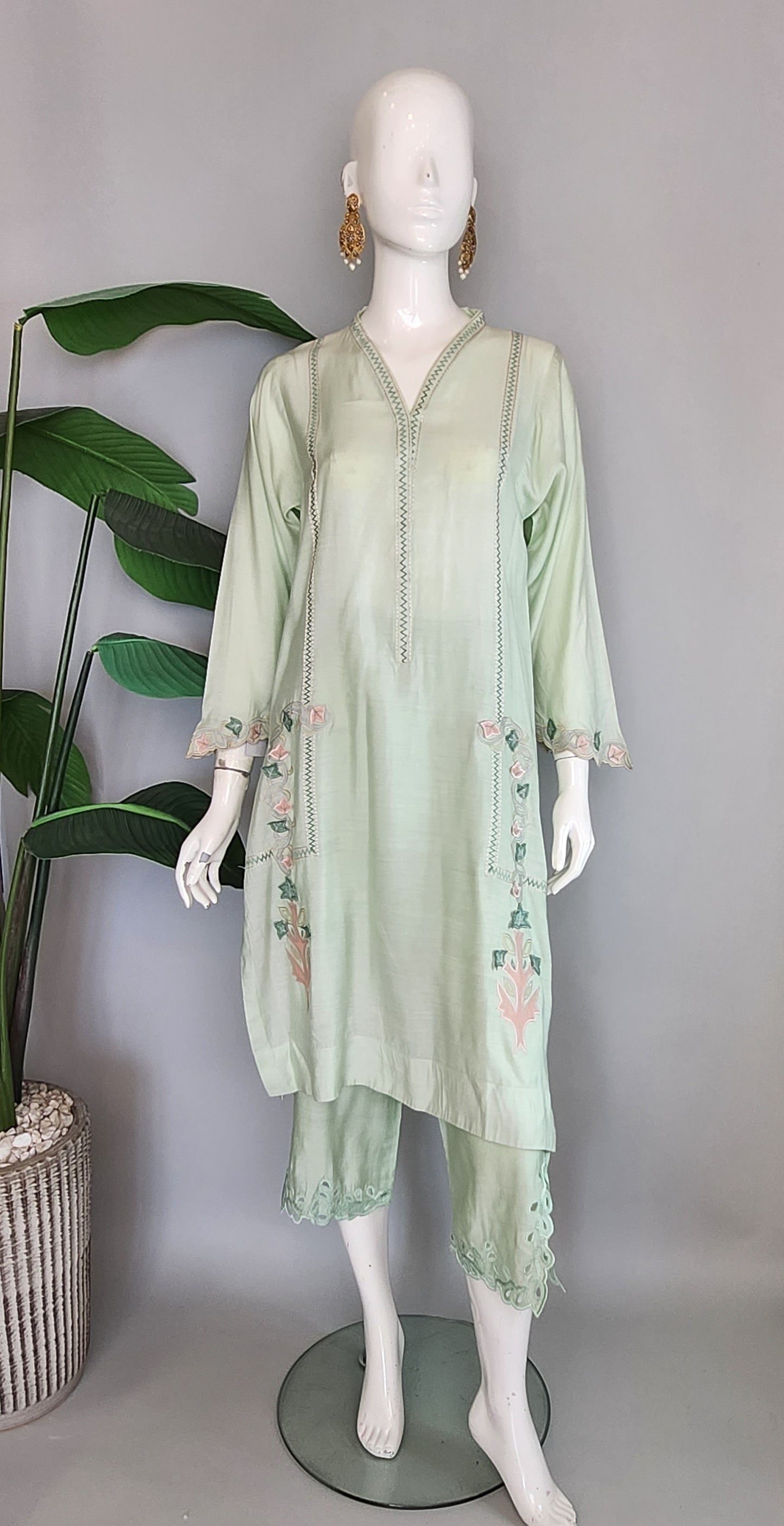 KOMAL LAKHANI - Mint Green Khadisilk