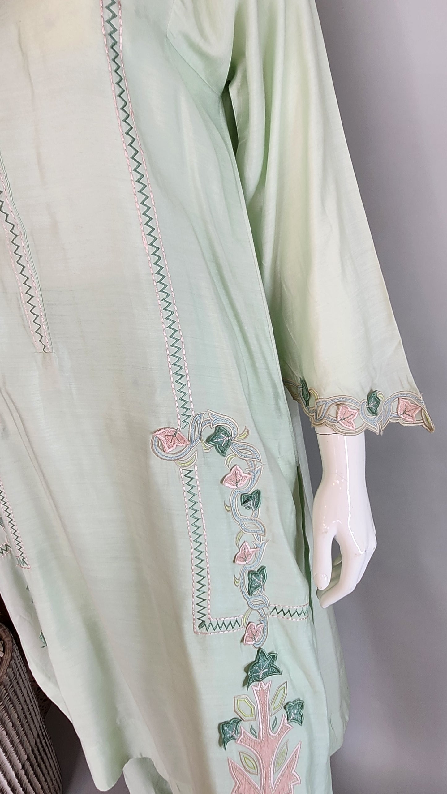 KOMAL LAKHANI - Mint Green Khadisilk