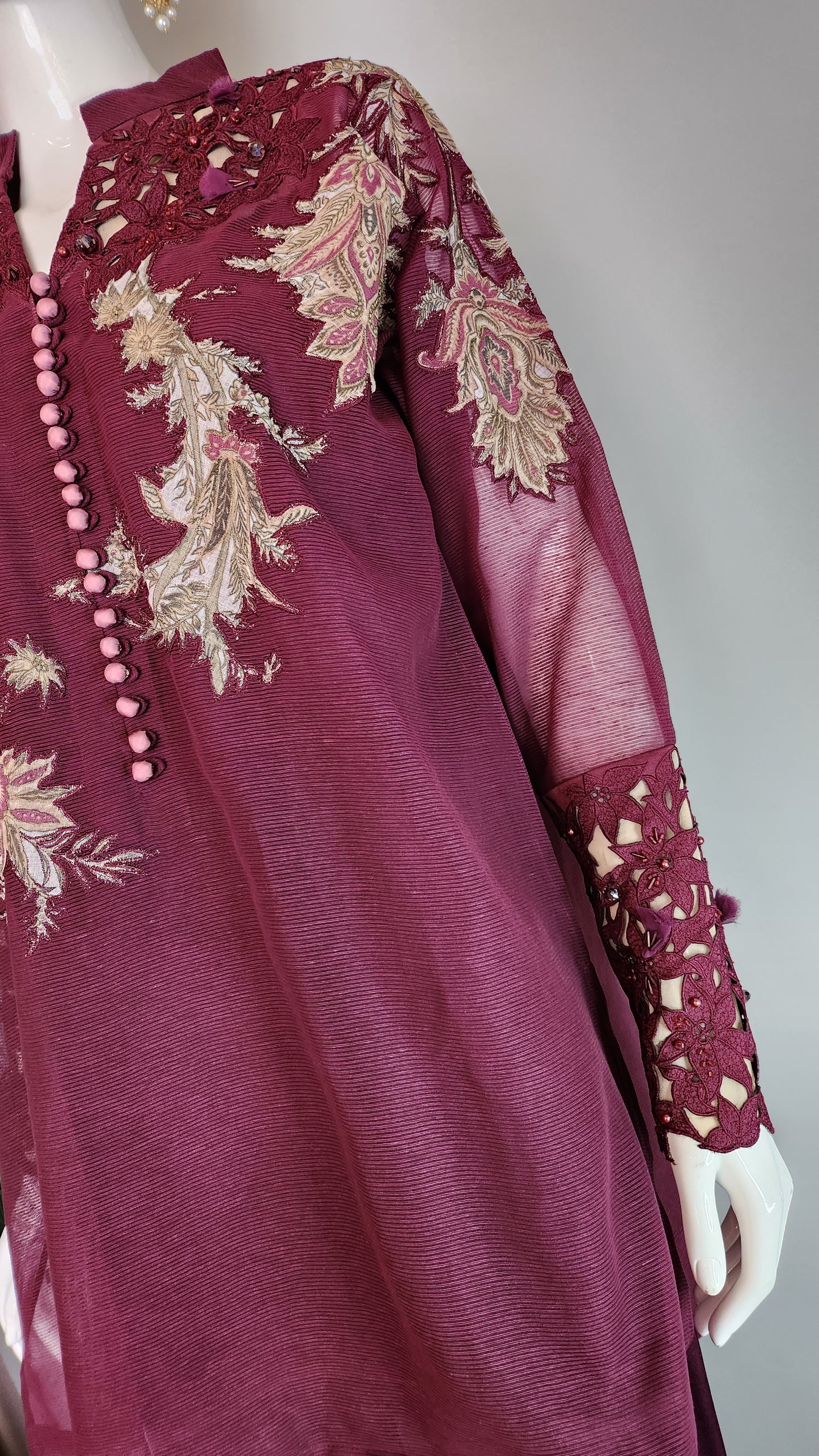 ALEENA FAREENA - Maroon Ximena