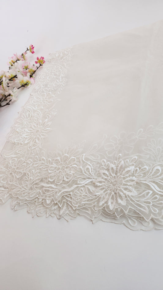 SABEEN MANEKIA - White  organza embroidery dupatta