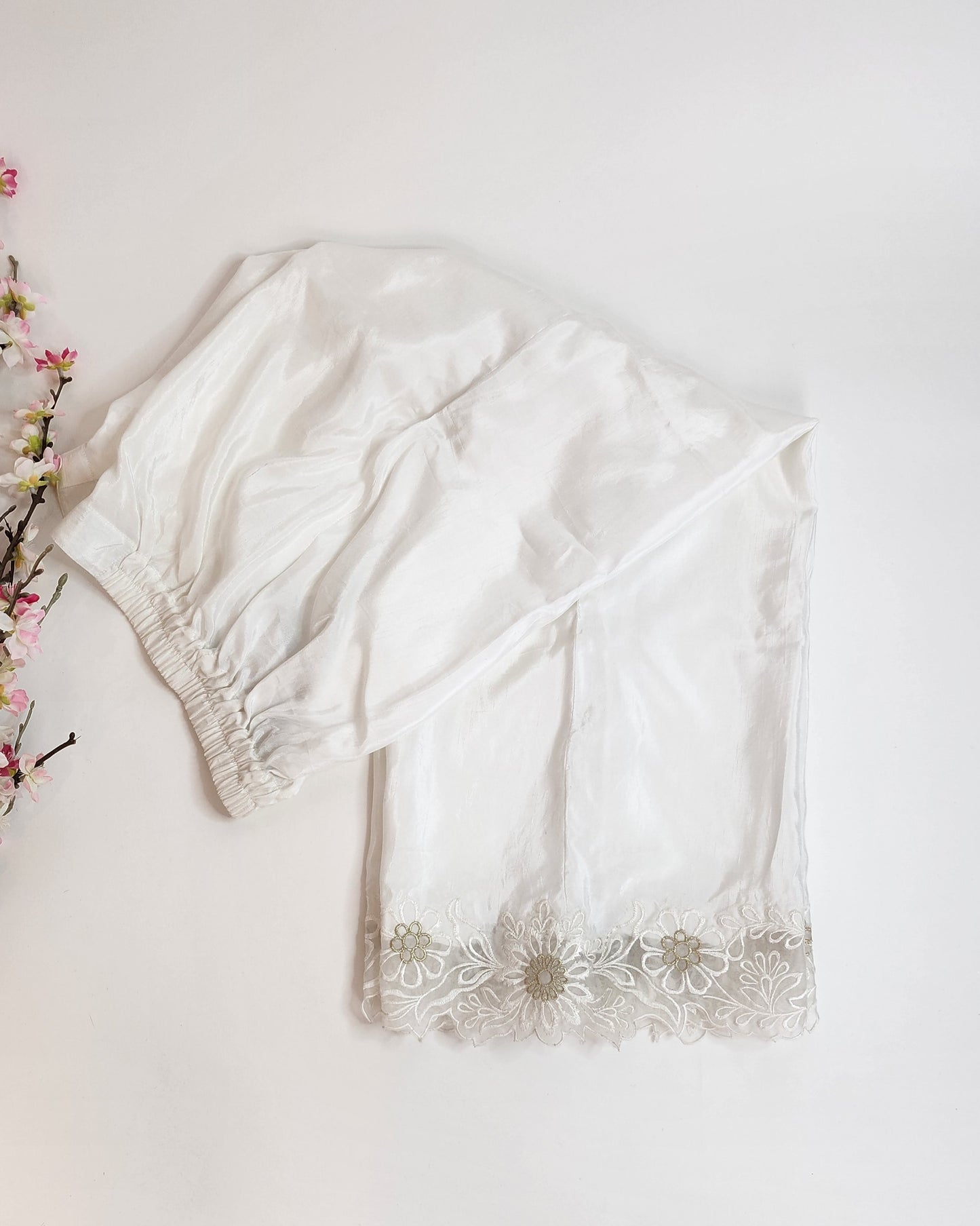 SABEEN MANEKIA - Gold and White- Cullotes