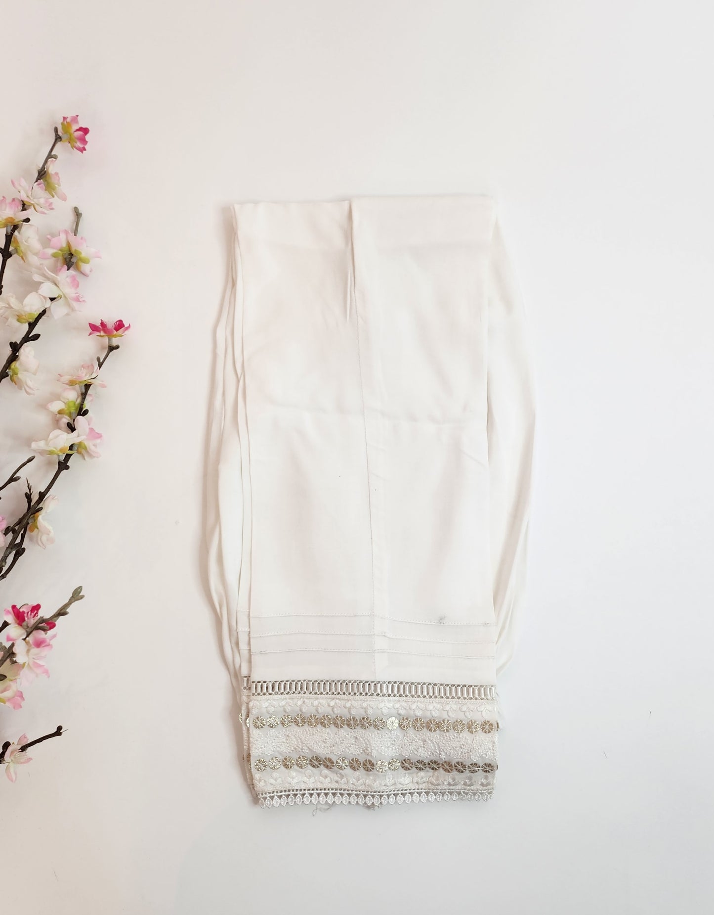SABEEN MANEKIA - Offwhite gold cotton lace