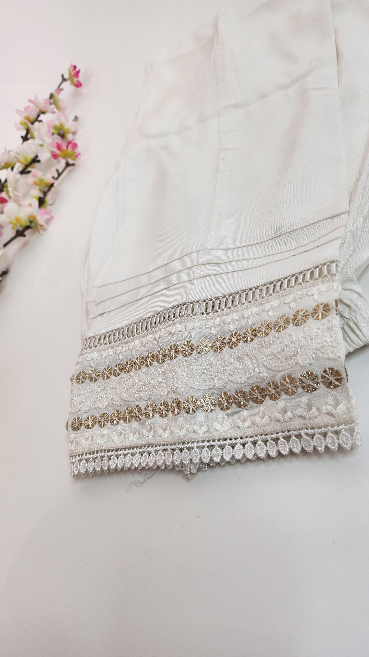 SABEEN MANEKIA - Offwhite gold cotton lace