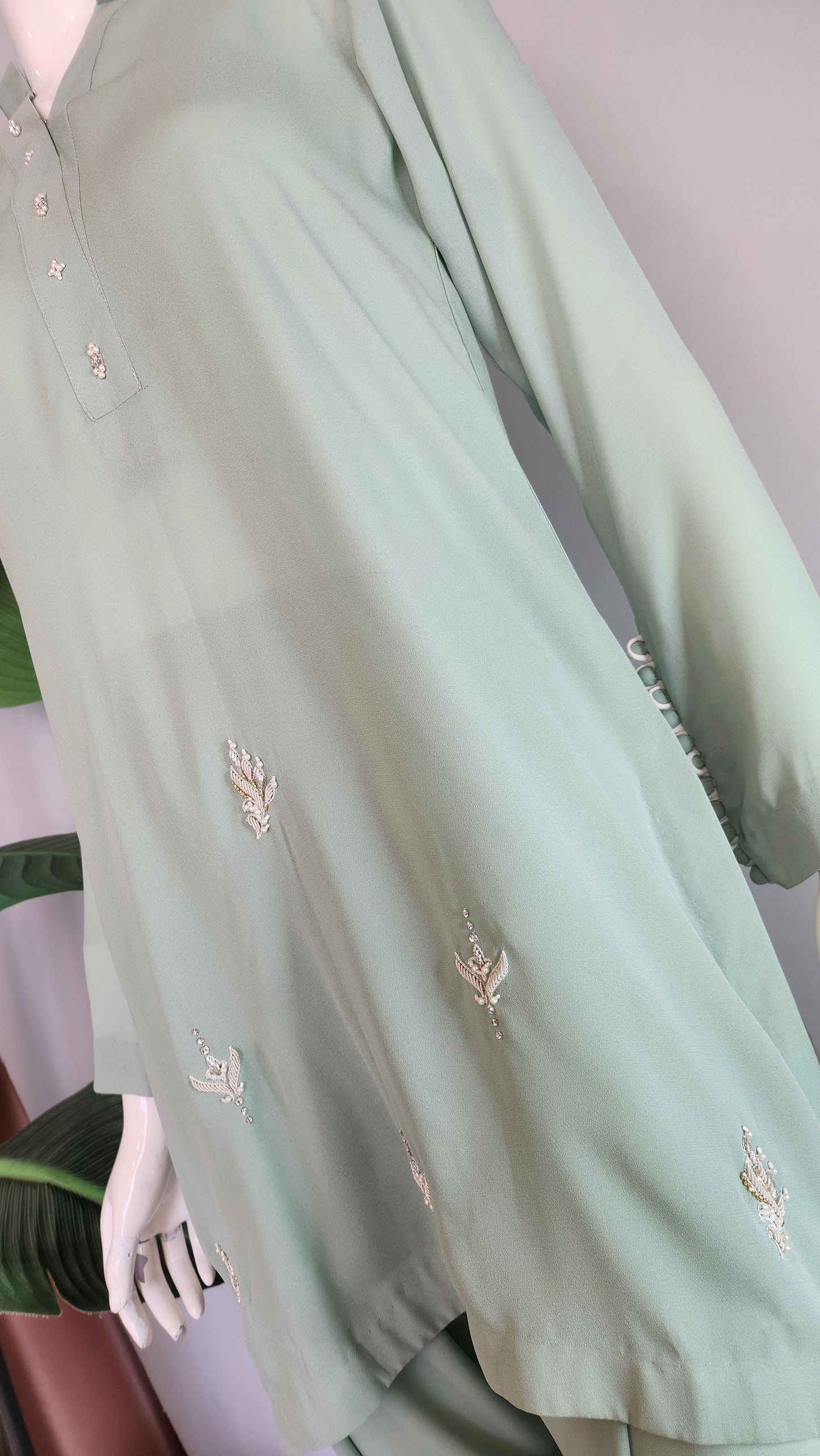 MAHOGANY - Ocean Green with Silver