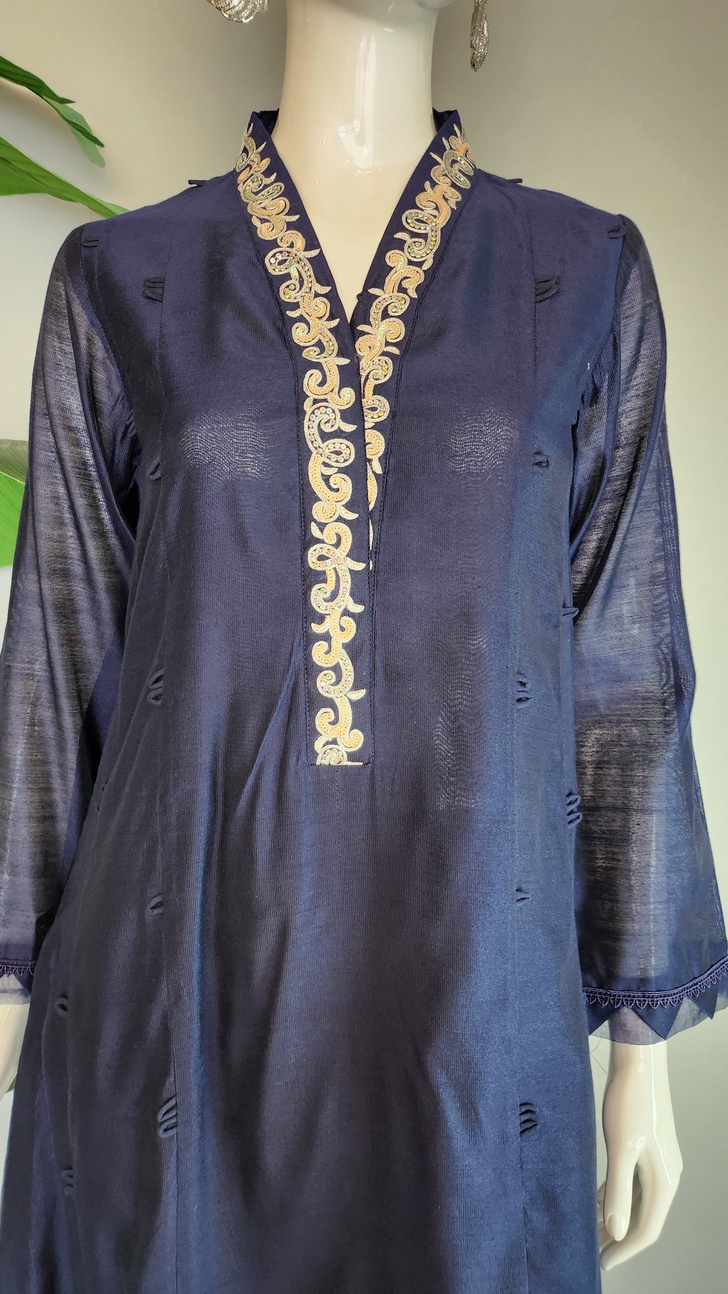 MAHOGANY - Navy Blue with work