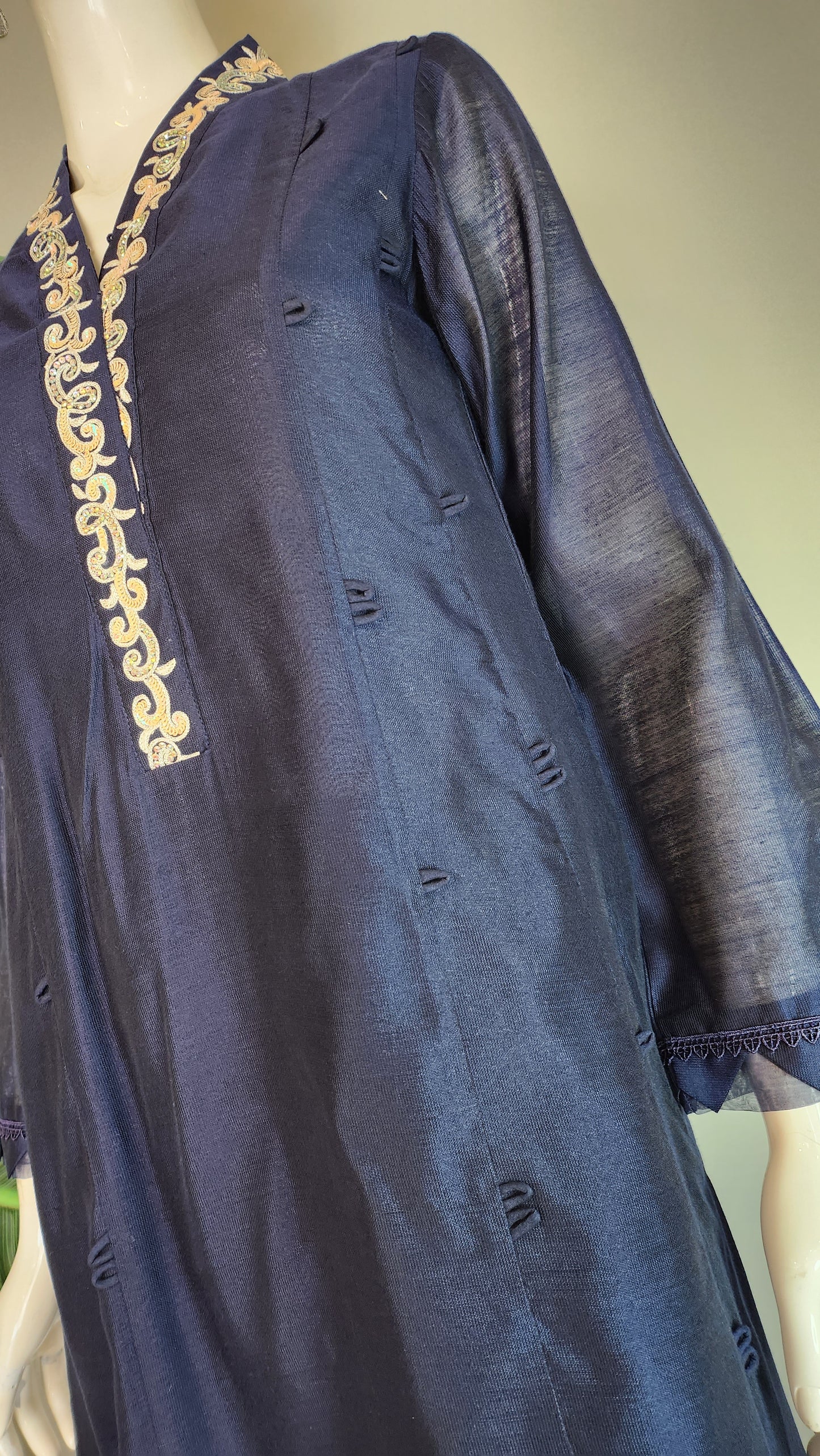 MAHOGANY - Navy Blue with work
