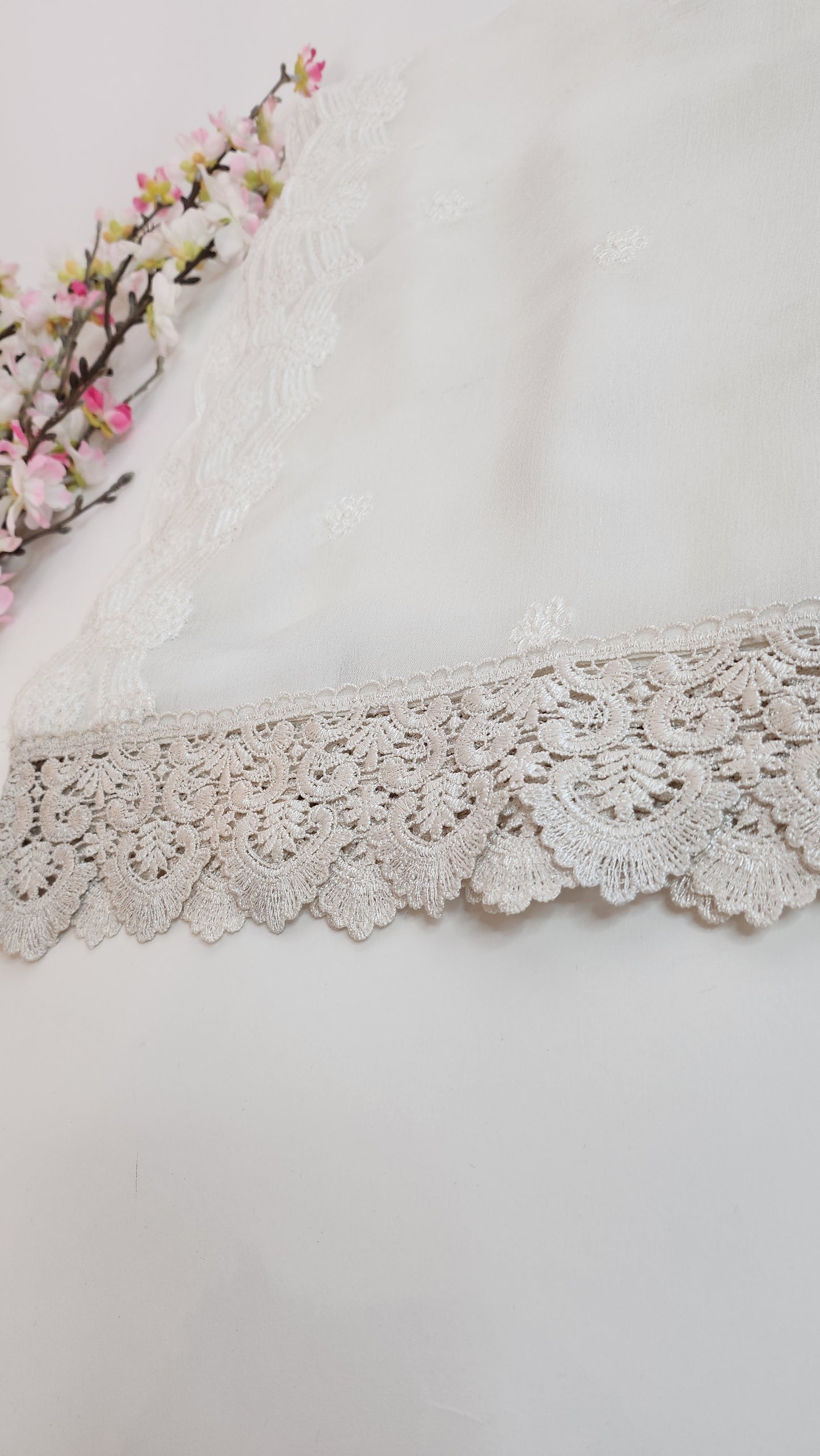 SABEEN MANEKIA - White- Chiffon Emb Dupatta