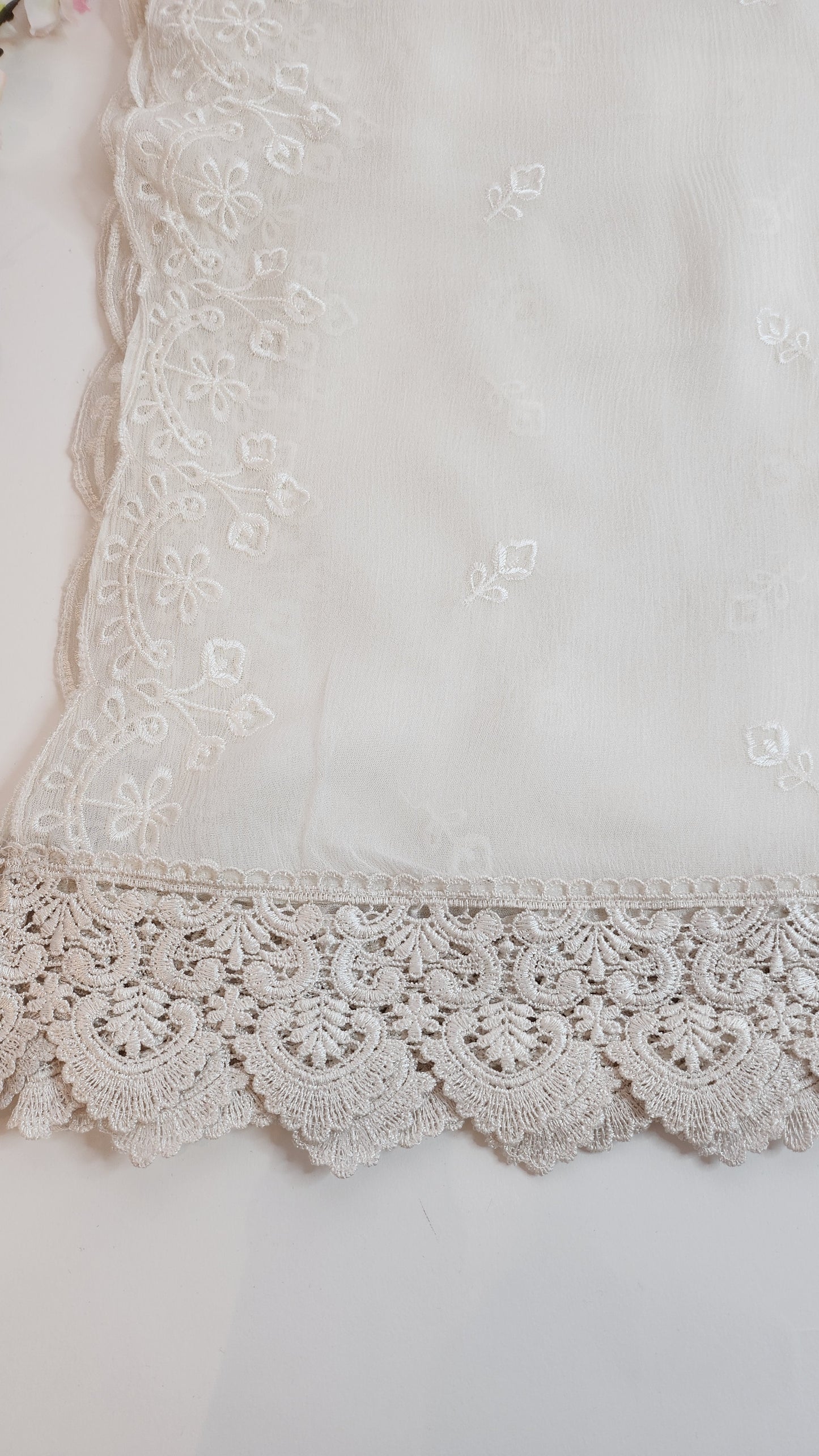 SABEEN MANEKIA - White- Chiffon Emb flower Dupatta