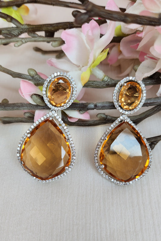 THE BUTTERFLY EFFECT - Small Orange Jules Earrings