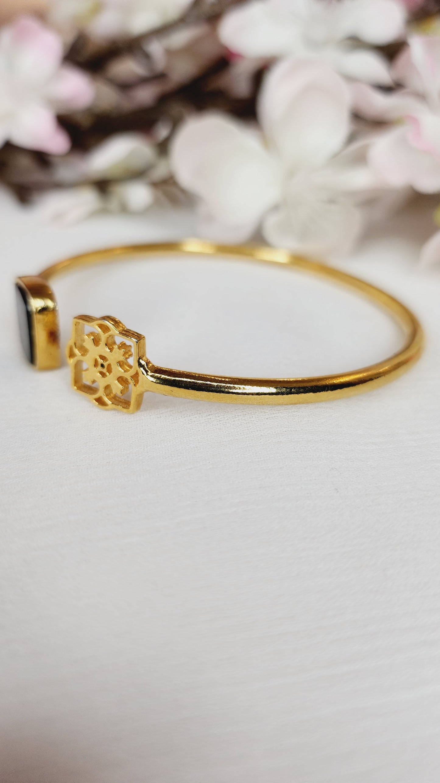 CHARBAGH Jewelry - Charbagh onyx bangle