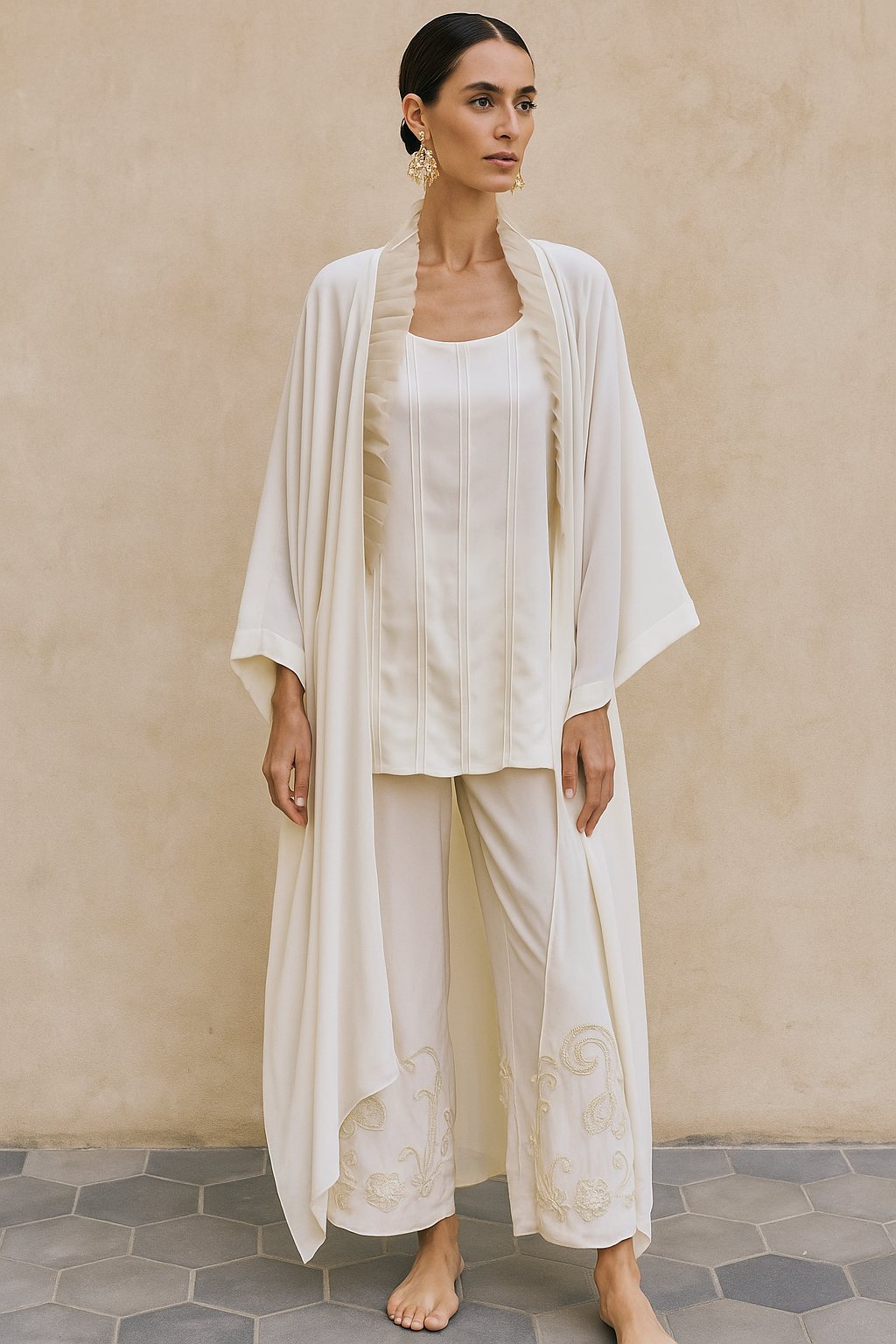 ANAM AHKLAQ - Ivory White Cape