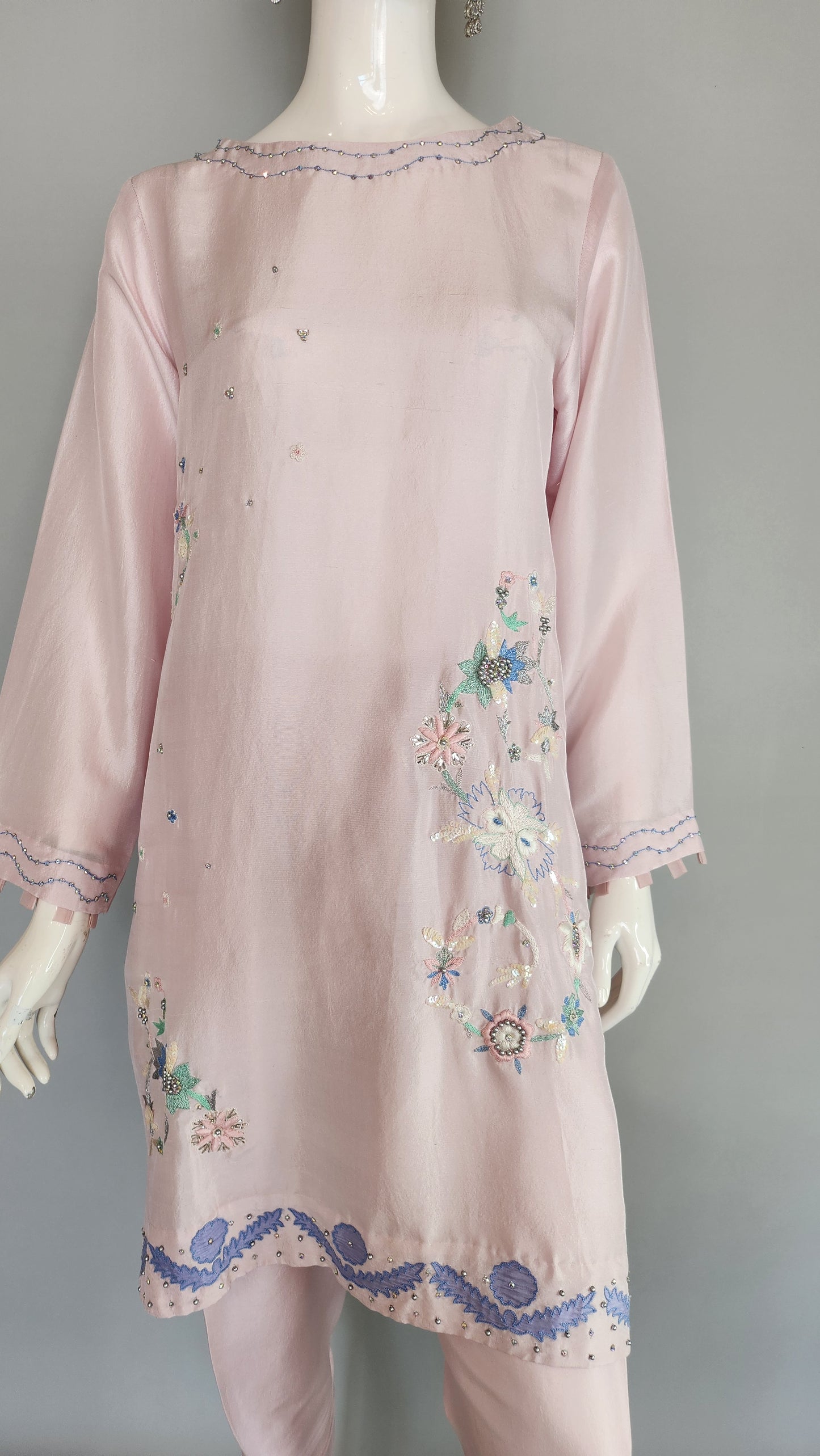 FARAH ZUBAIR - Pink Rawsilk