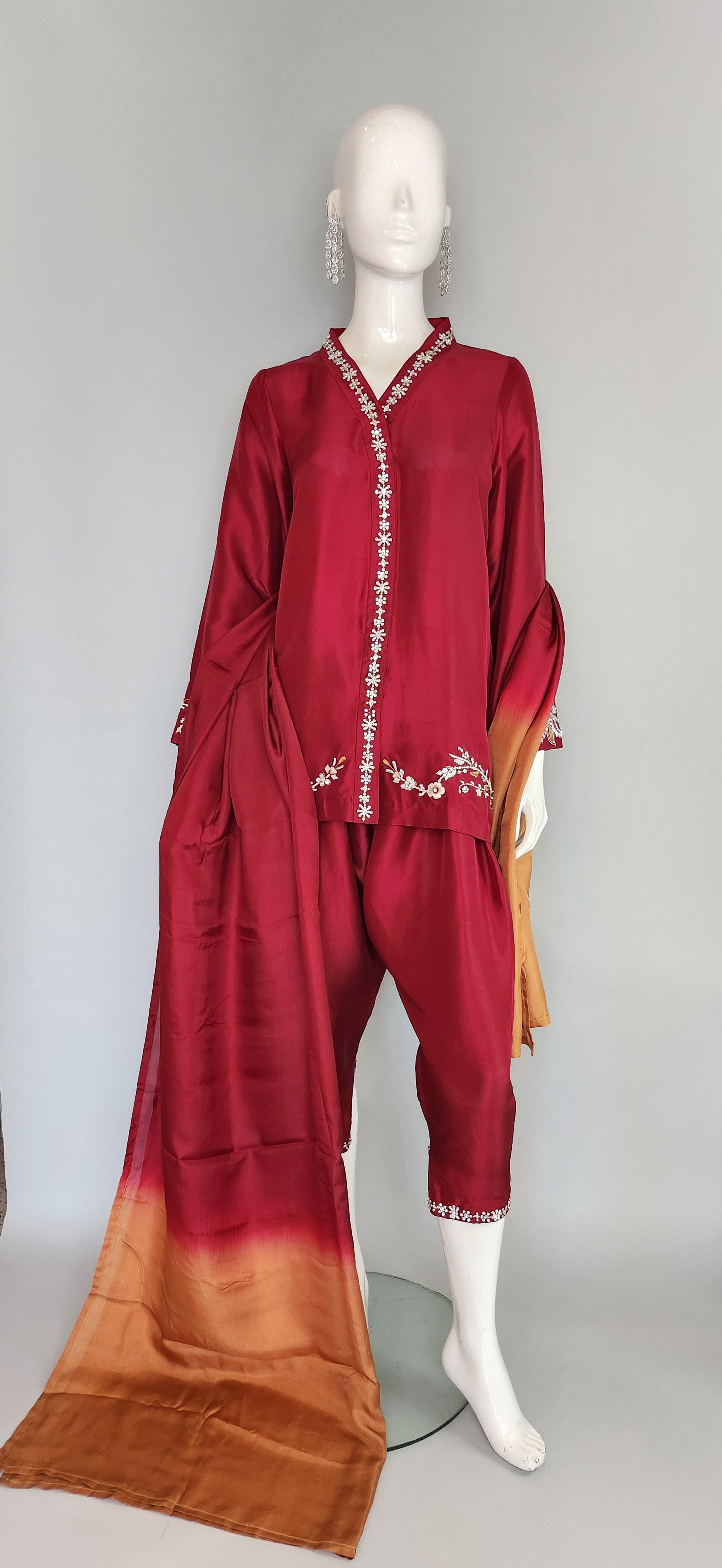 FARAH ZUBAIR - Red Rawsilk