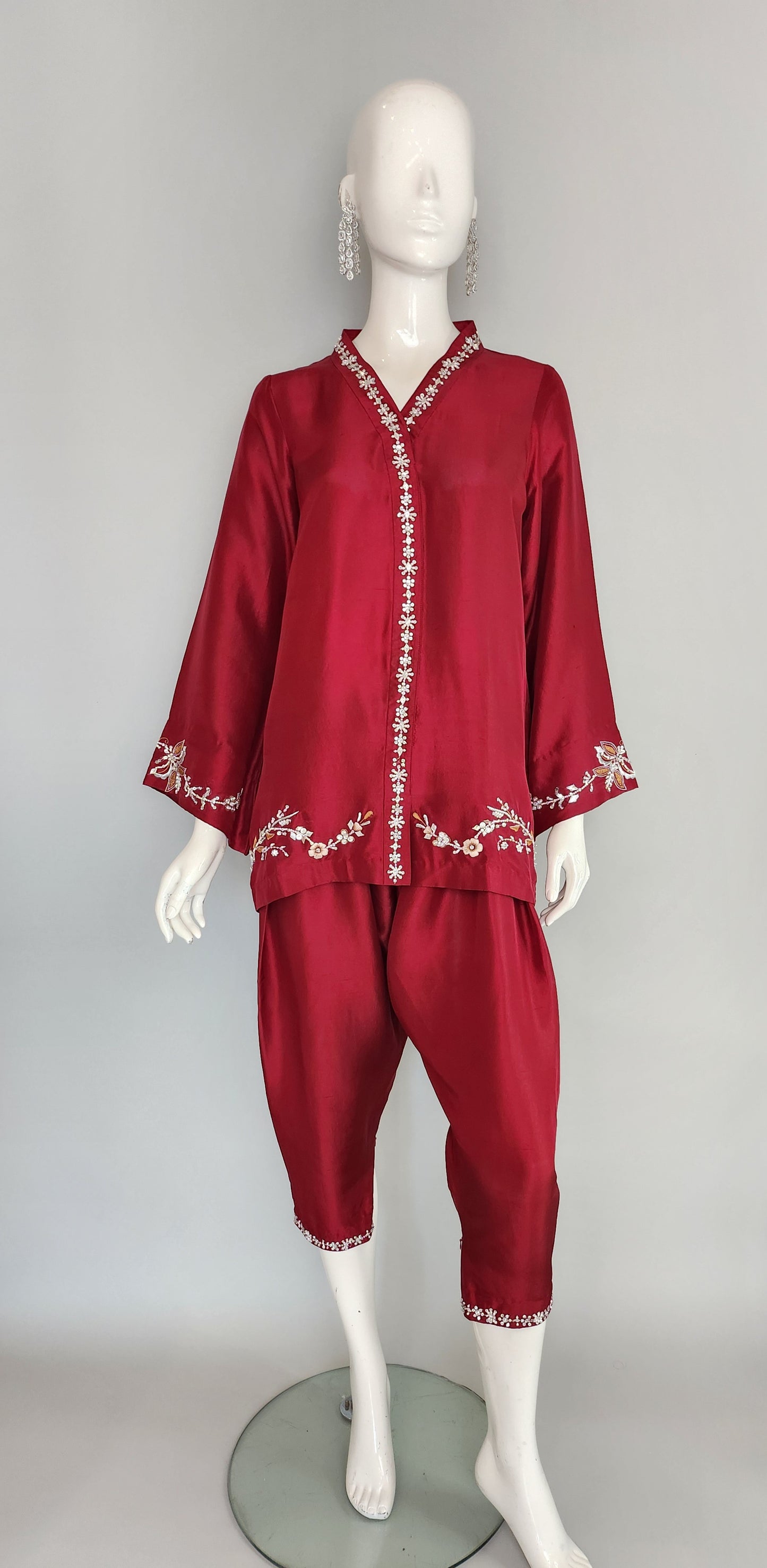 FARAH ZUBAIR - Red Rawsilk