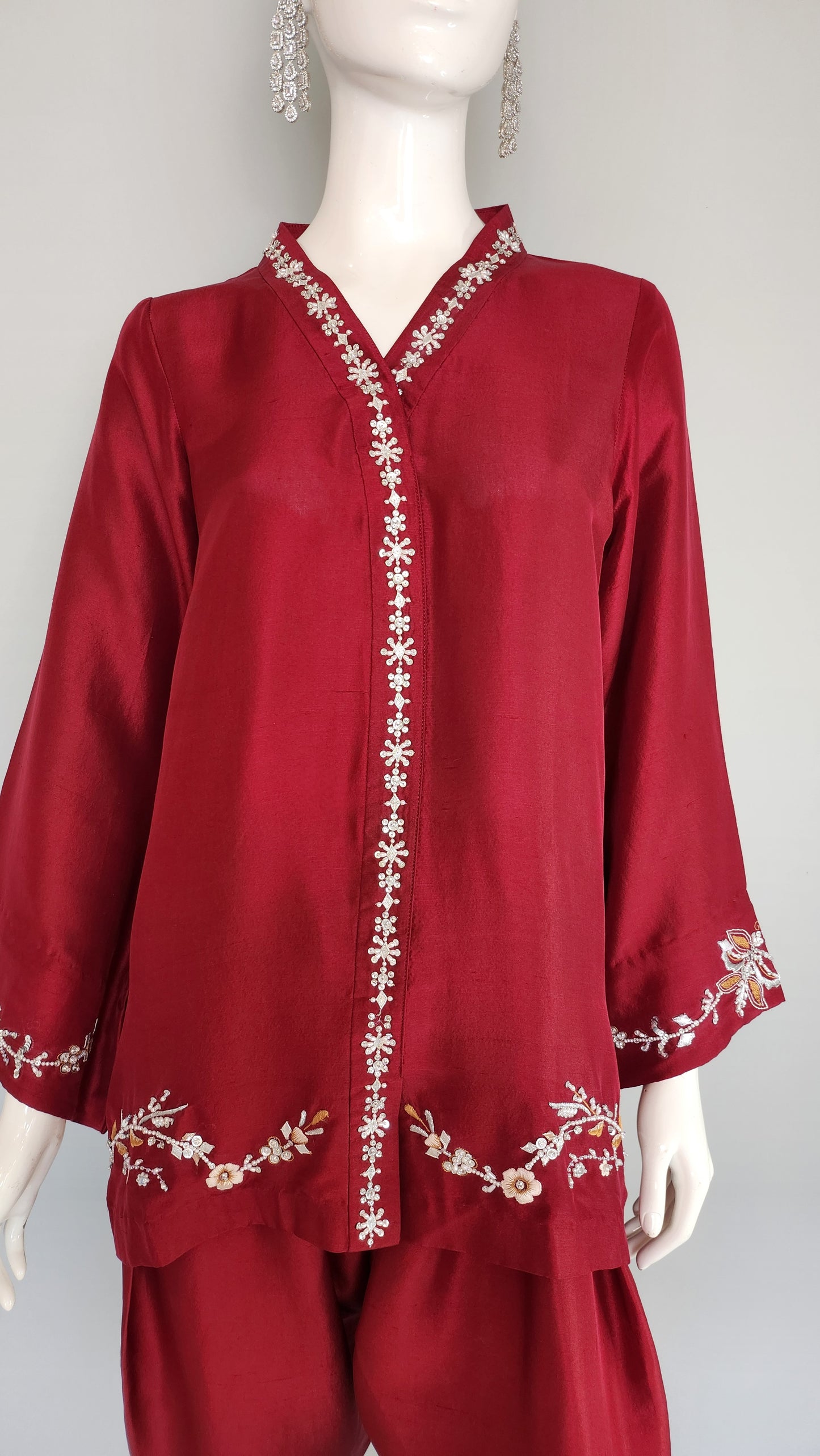 FARAH ZUBAIR - Red Rawsilk