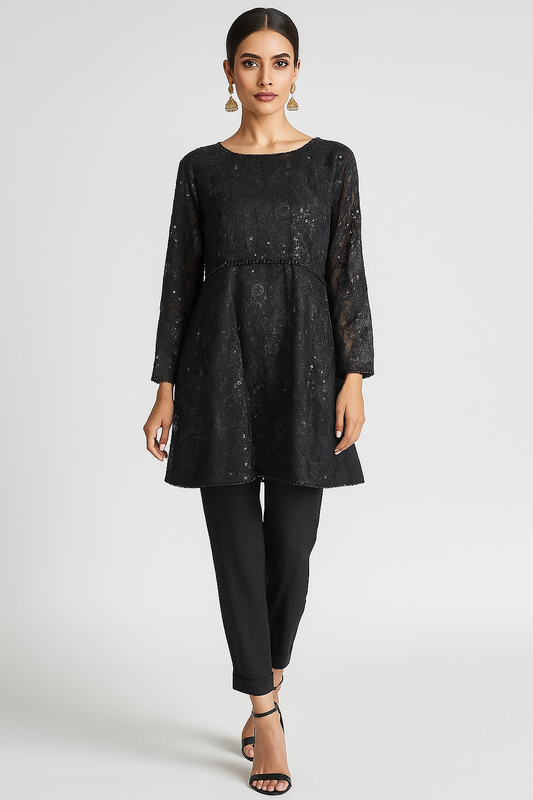 THREADS AND MOTIFS - Black Embroidered Peplum