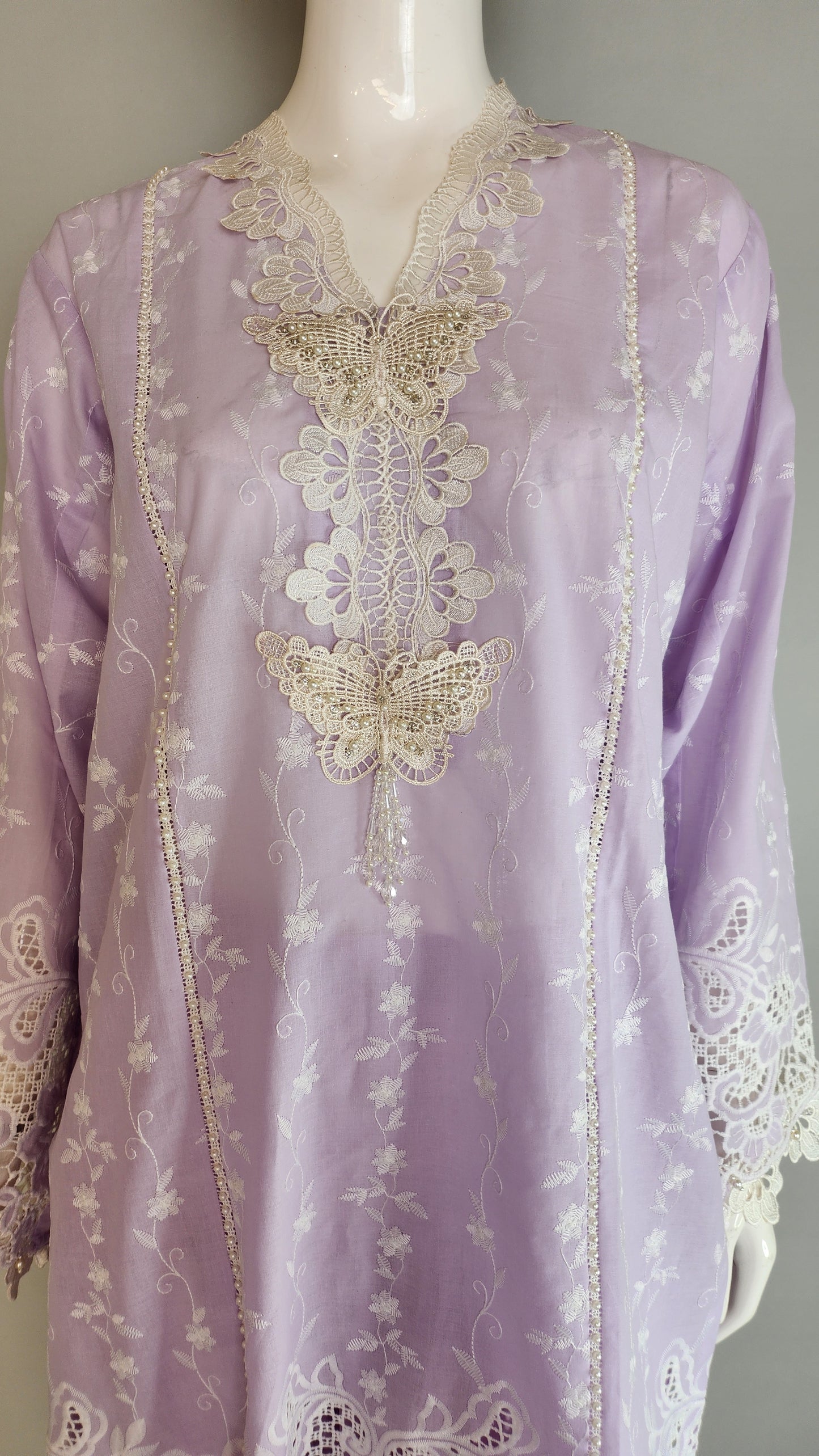 THREADS AND MOTIFS - Pastel Lilac