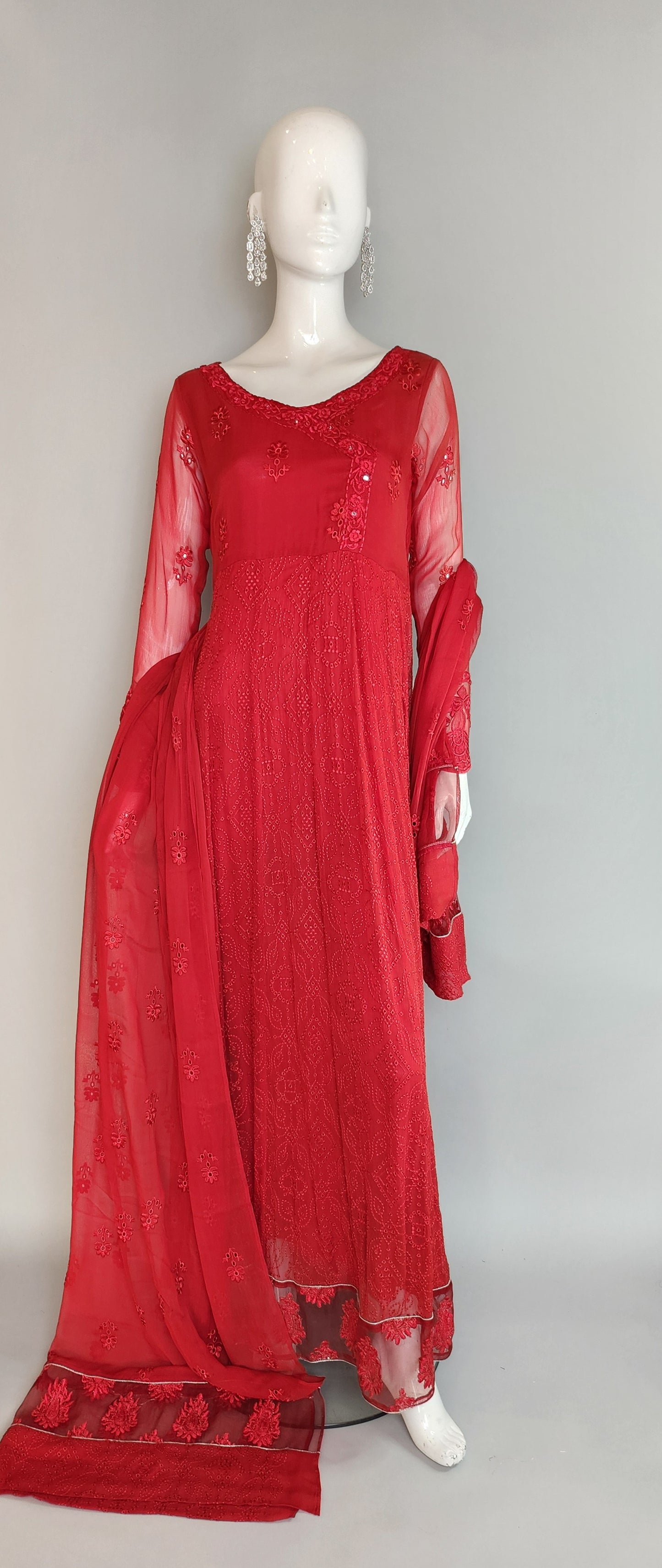 SABEEN ABBAS - Mahira in Red Color