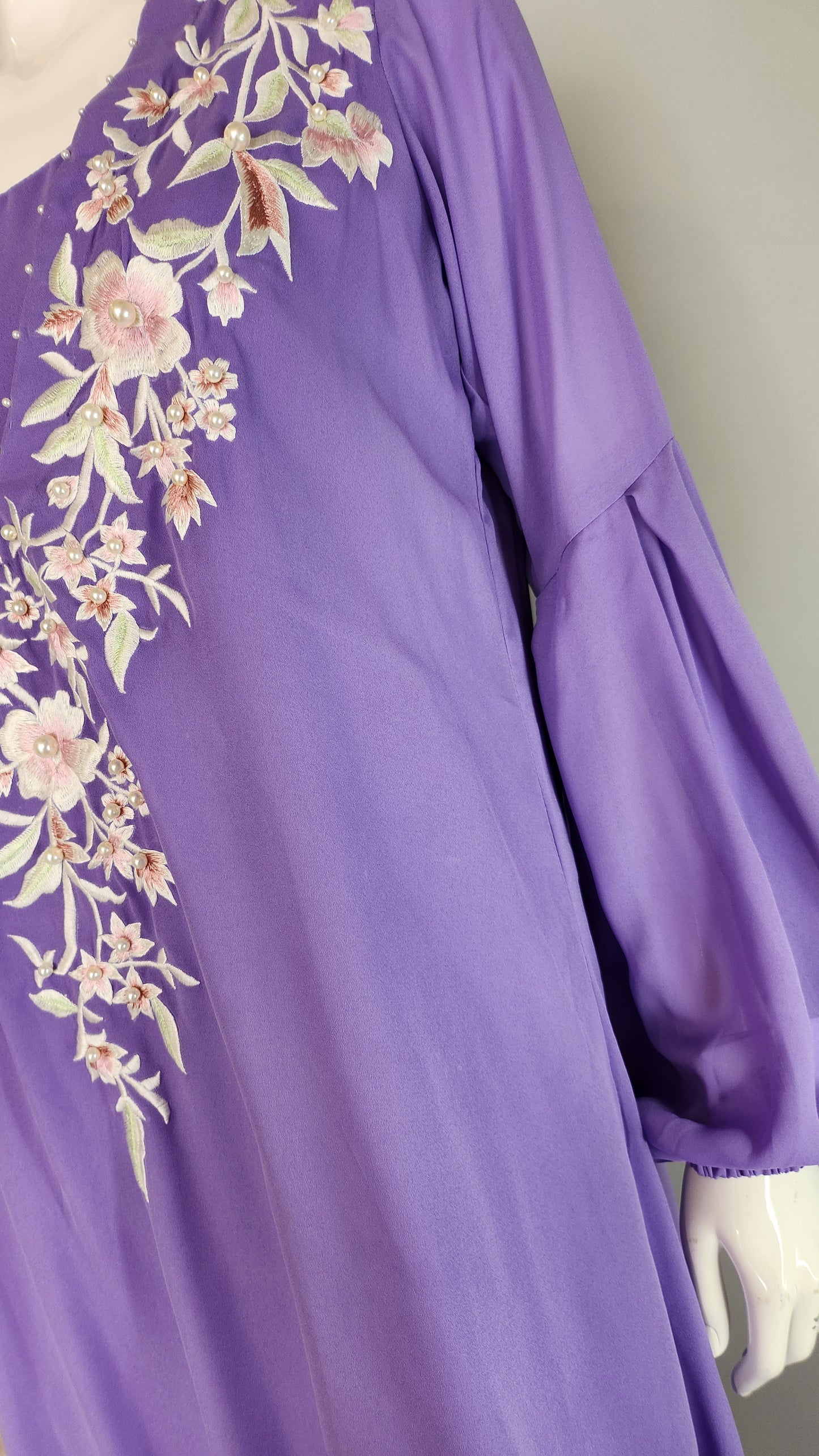 MARIA RAO - Lilac Embroidered Top