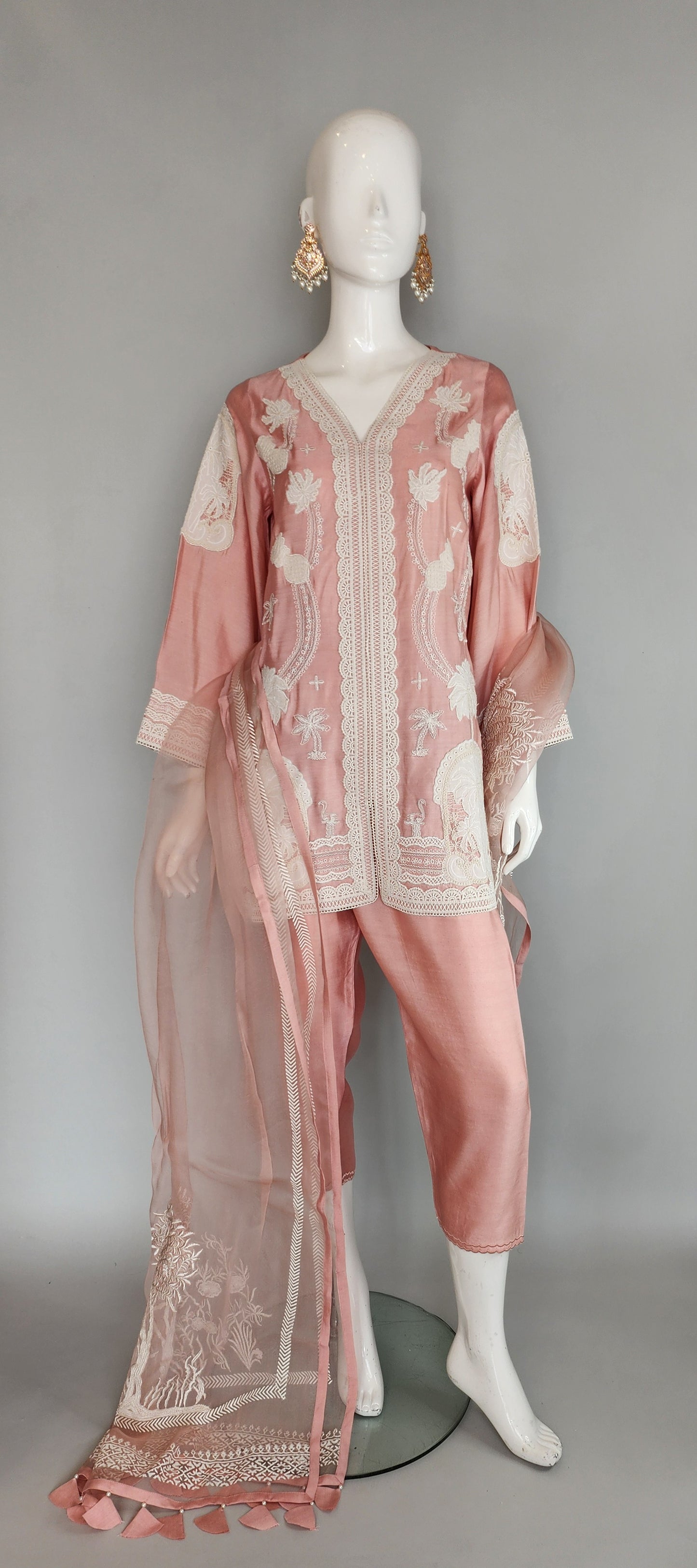 KOMAL LAKHANI - Powder Pink
