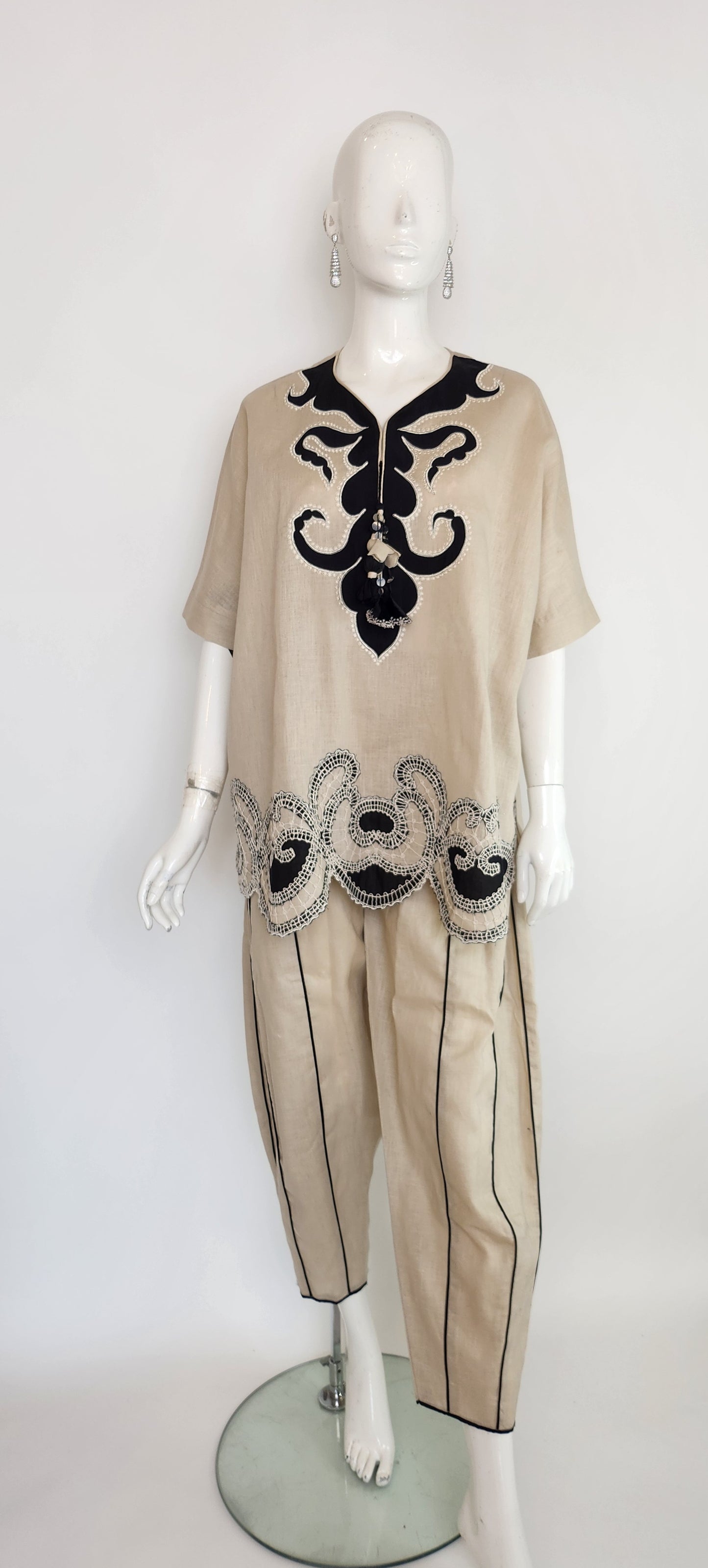 ALEENA FAREENA - Beige Daisy Delights with pants