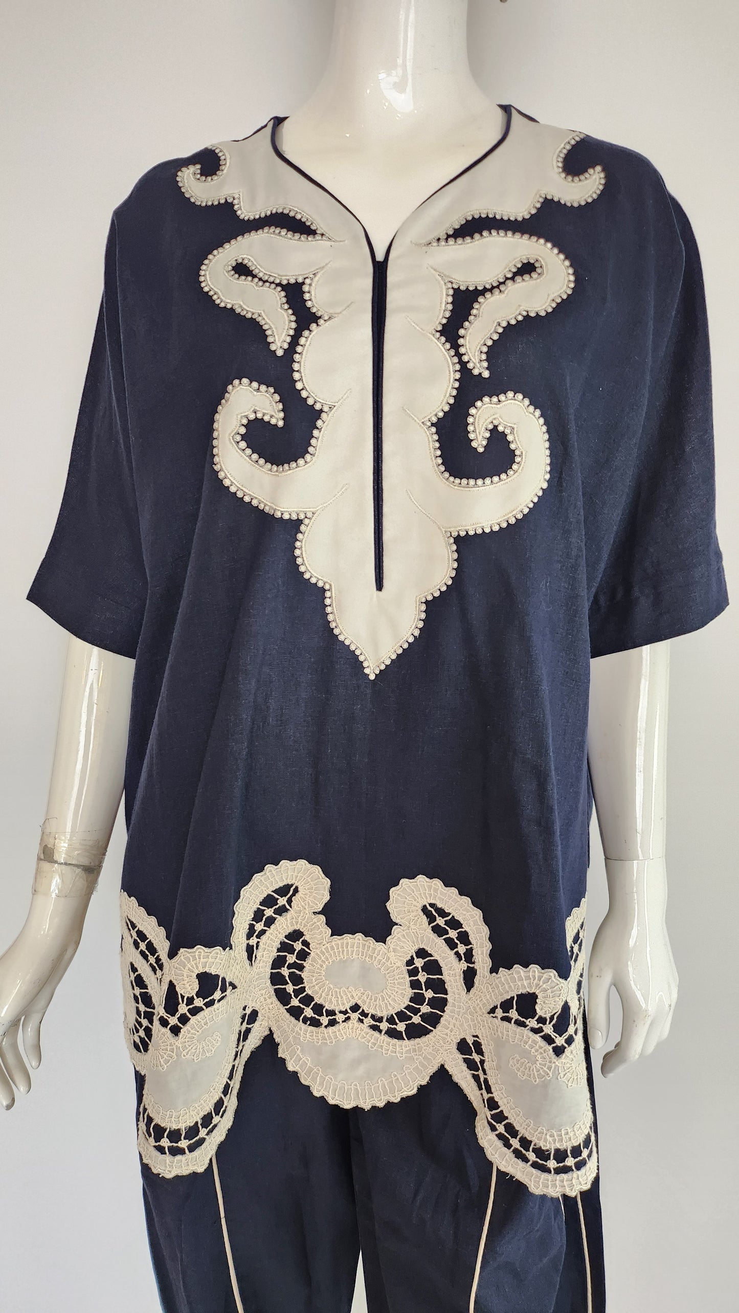 ALEENA FAREENA - Navy Daisy Delights with pants