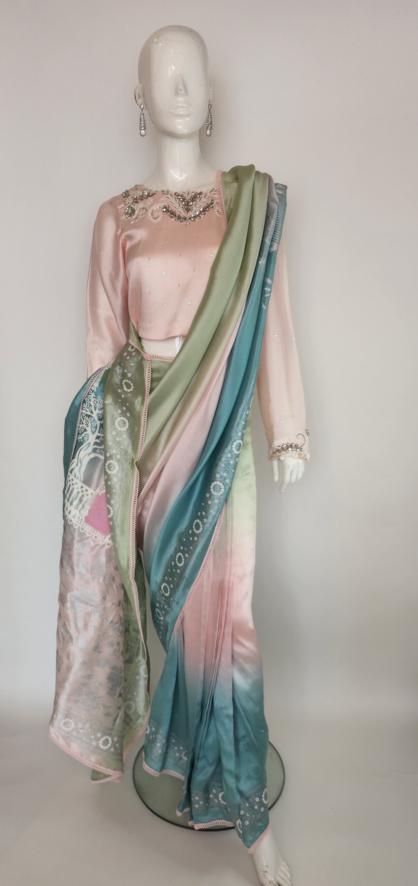 MAHOGANY - Pink Ombre Saree