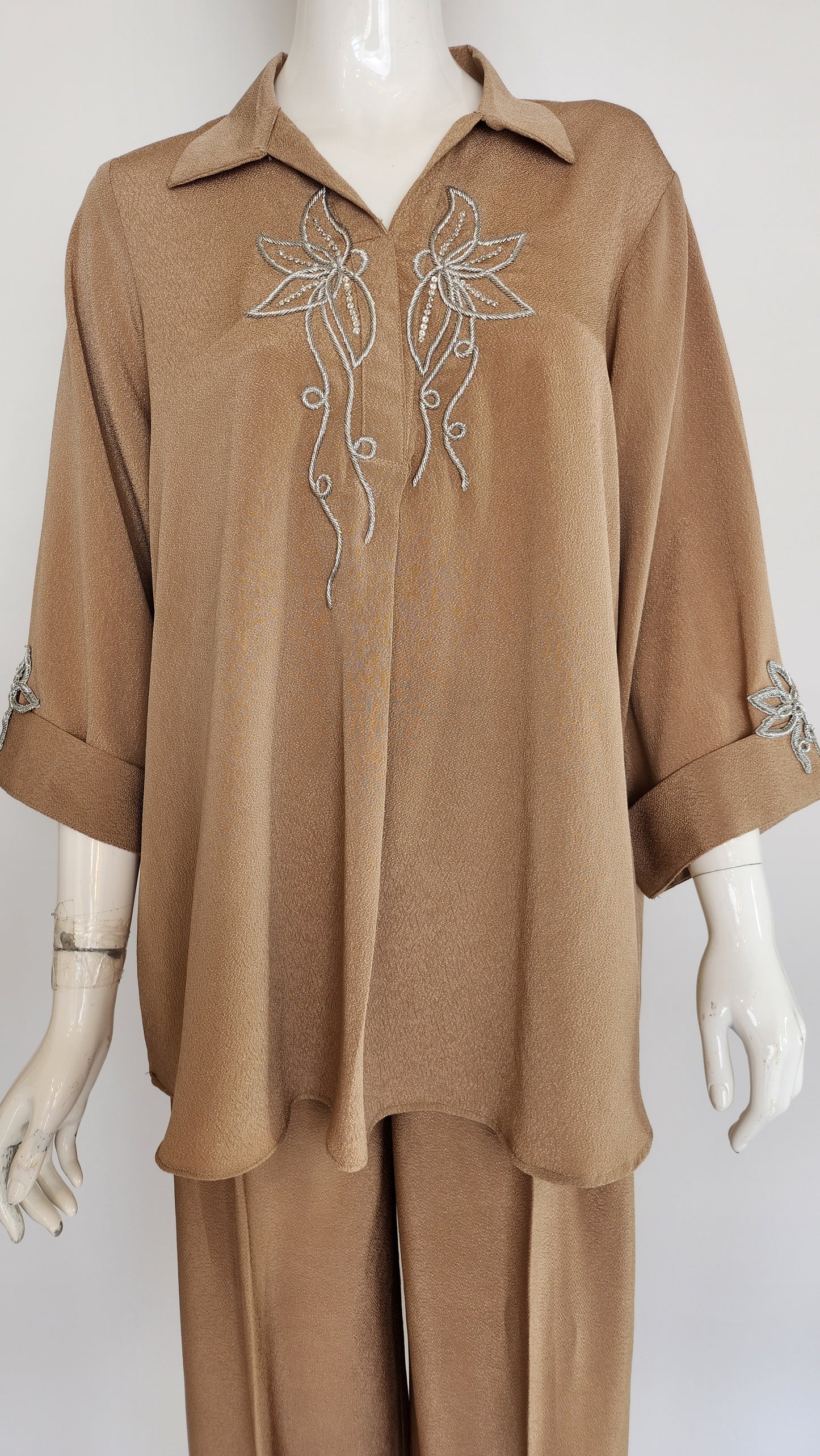 Hafsa Malik - Starfish Light Brown