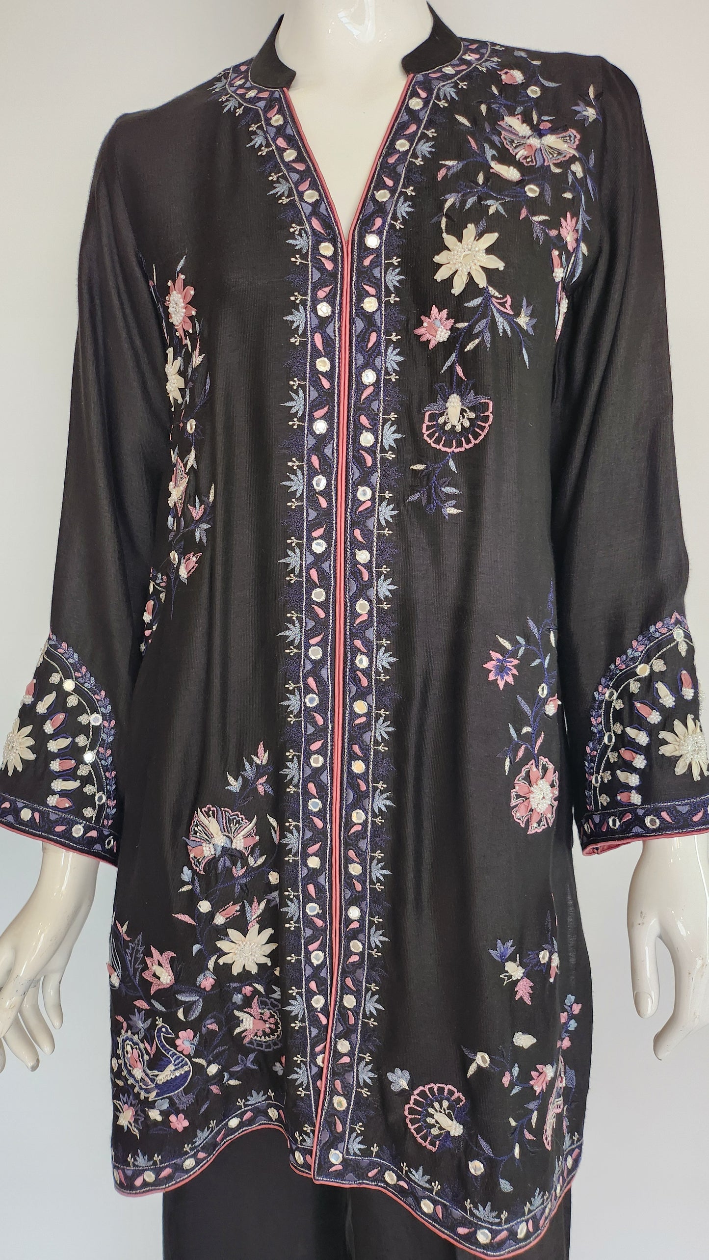 SEEMA IFTIKHAR - Black with mirror works